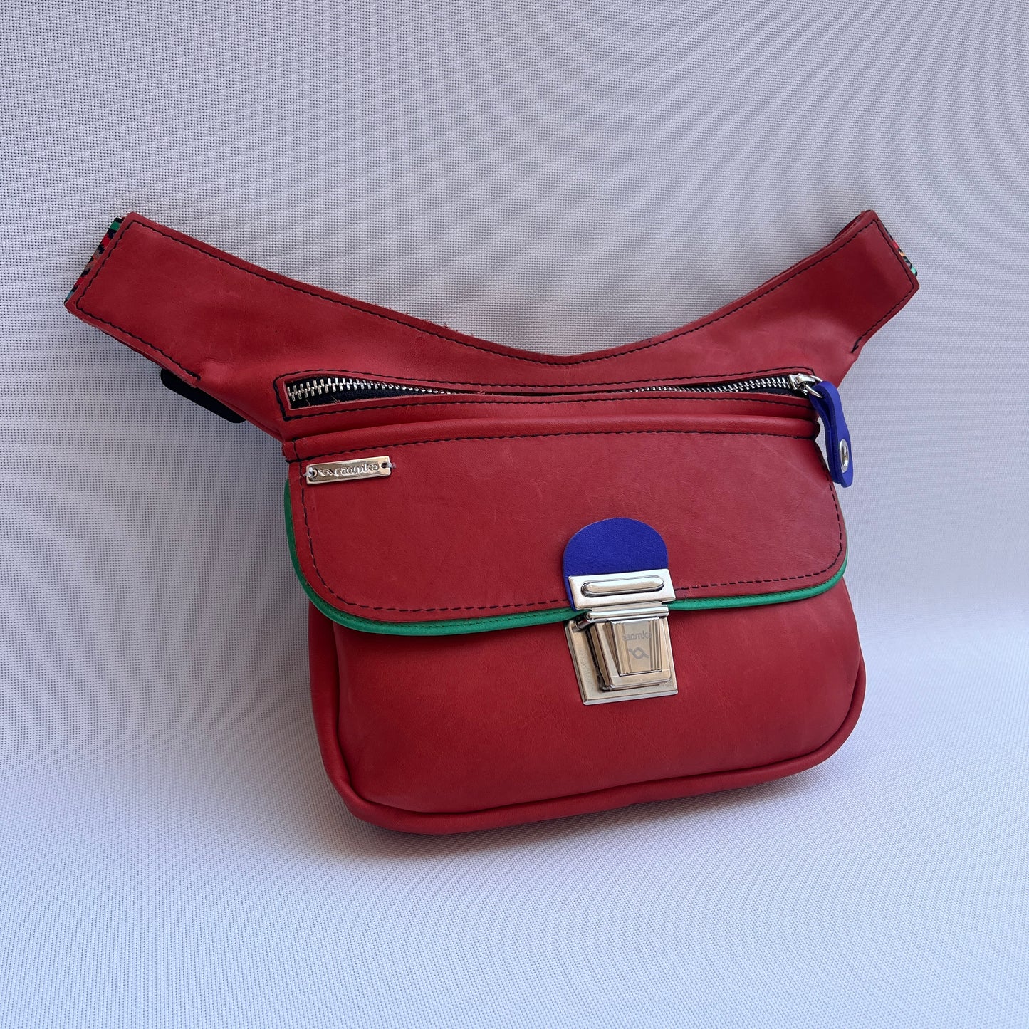 Top Colors Fantasy Red · Piel - Cuero · Pieza Única Núm. 15324