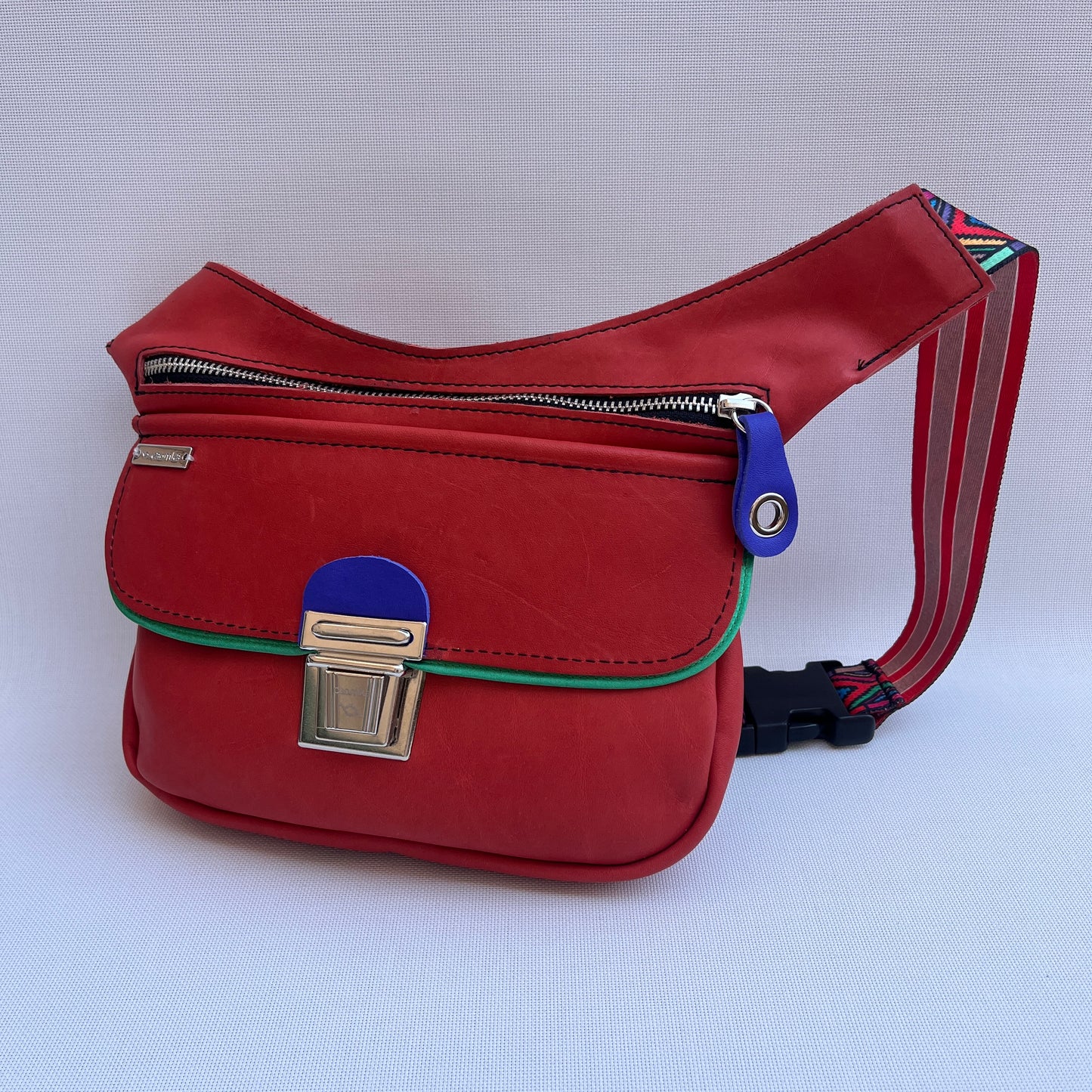 Top Colors Fantasy Red · Piel - Cuero · Pieza Única Núm. 15324