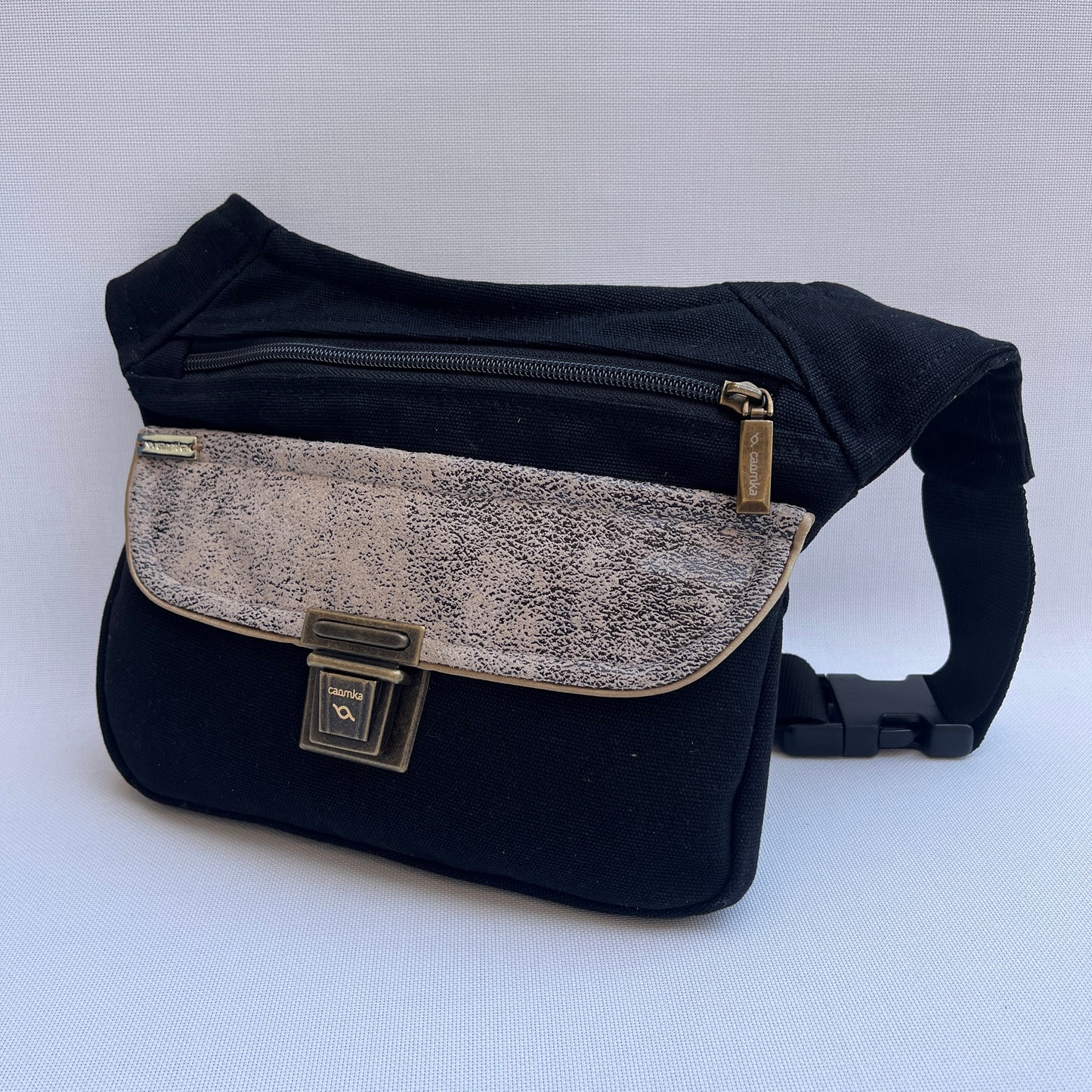 Special Black & Sand + Bolsillo trasero · Pieza Exclusiva Núm. 15326