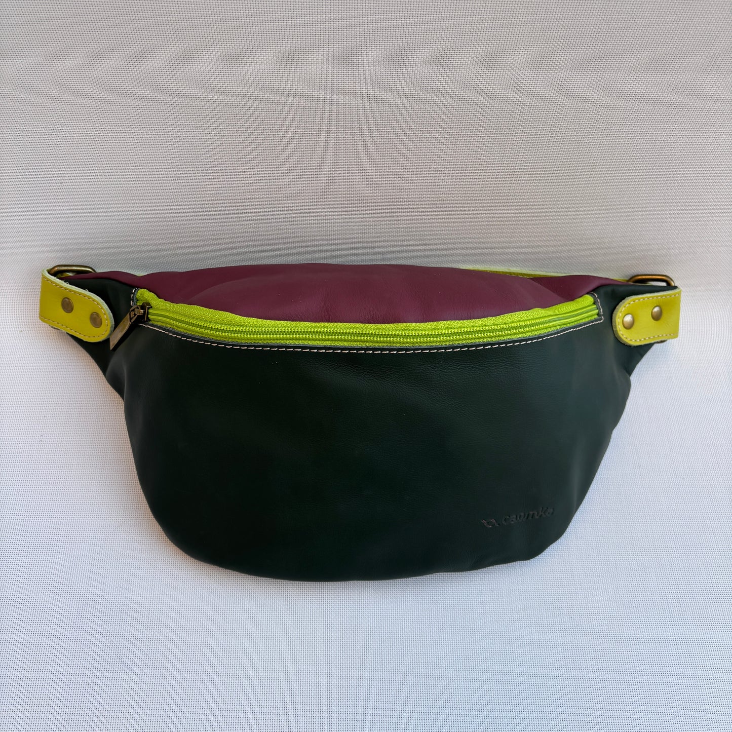 Riñonera "Retro Chic Watermelon Fantasy" · Piel / Cuero · Pieza Exclusiva Núm. 18506