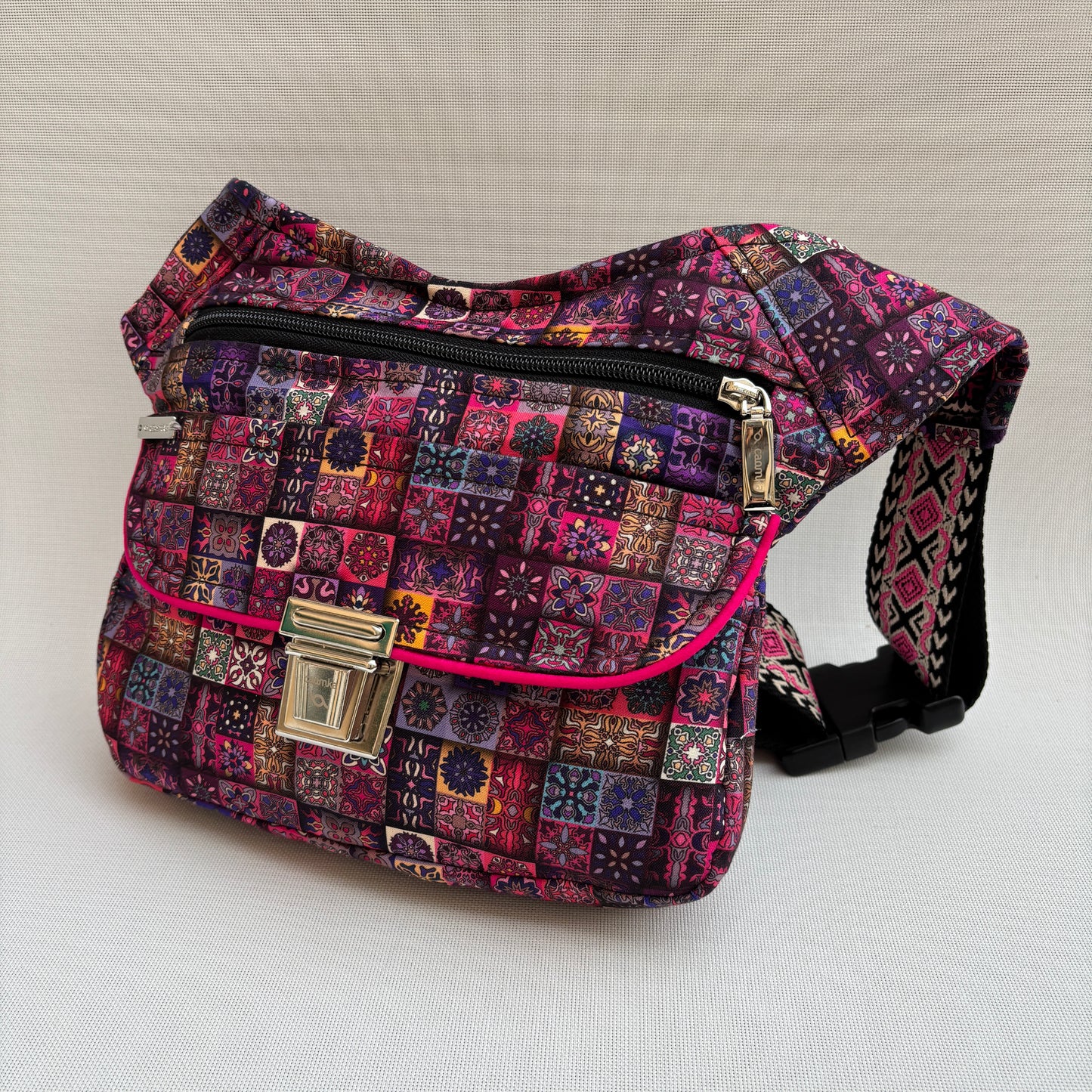 Spezielle Weltkarte + Gesäßtasche Einzelstück Nr. 11951