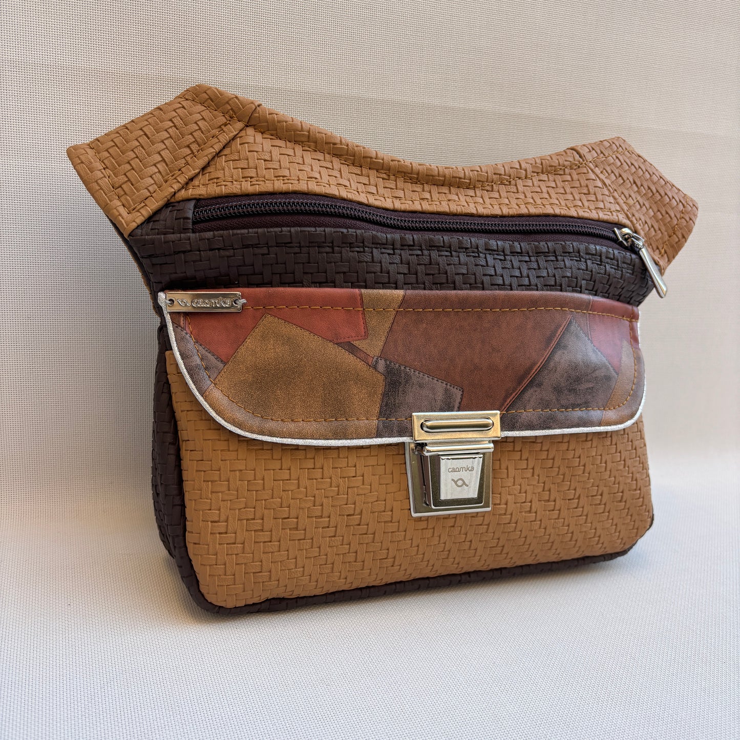 Riñonera "Elegant Patchwork Top" + Bolsillo trasero · Polipiel · Pieza Única Núm. 18470