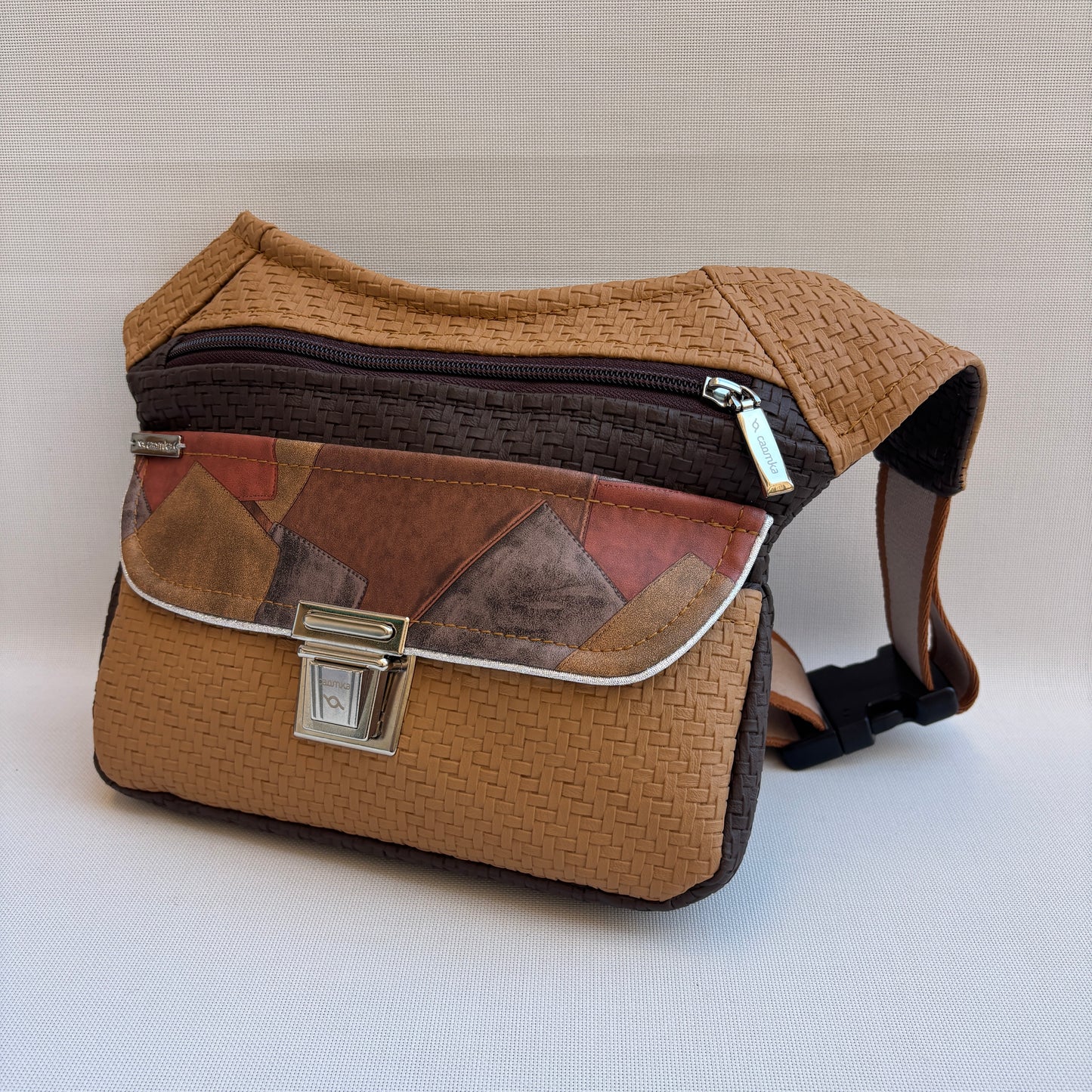 Riñonera "Elegant Patchwork Top" + Bolsillo trasero · Polipiel · Pieza Única Núm. 18470