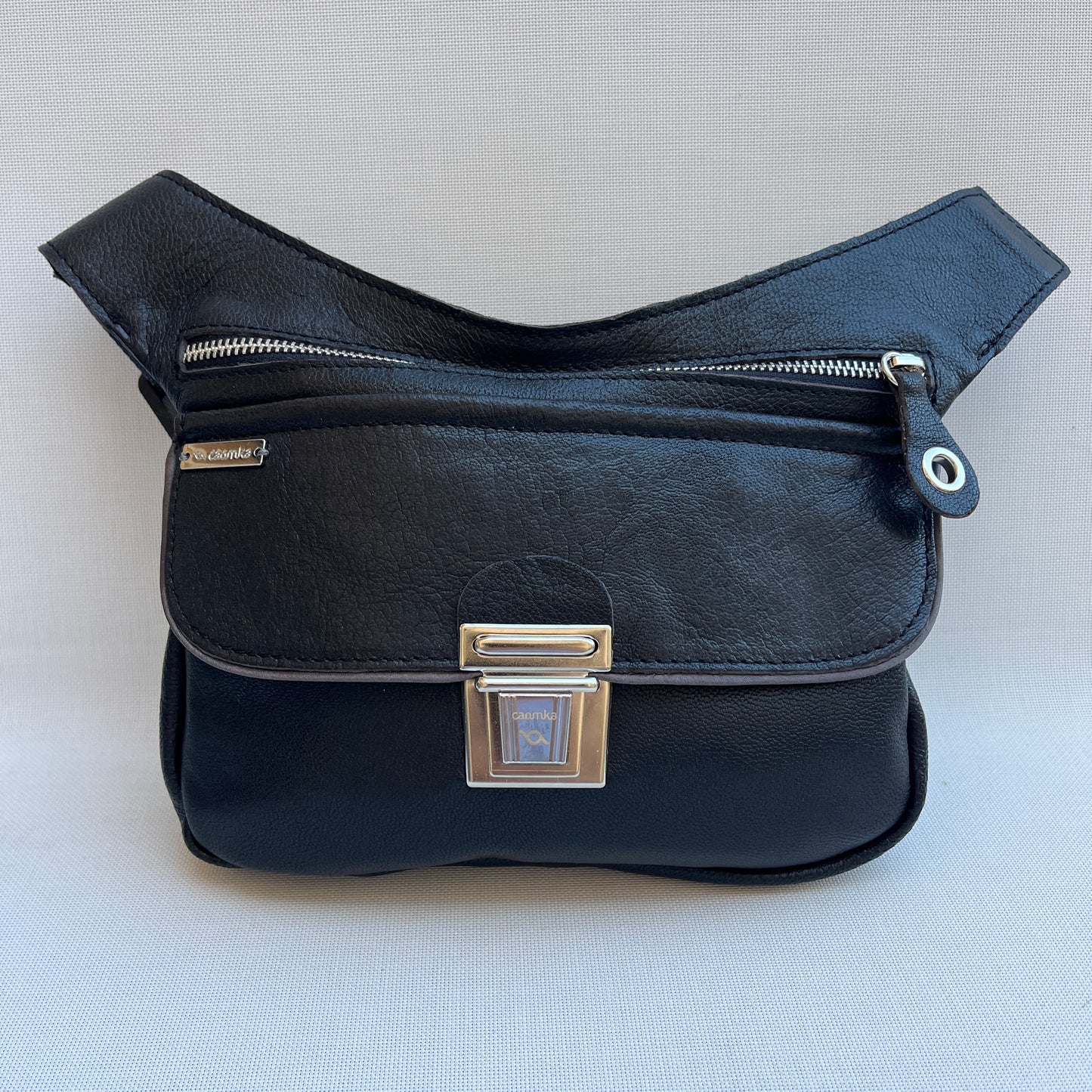Special Black & Gray · Piel natural BioCuir® · Pieza Exclusiva Núm. 13676