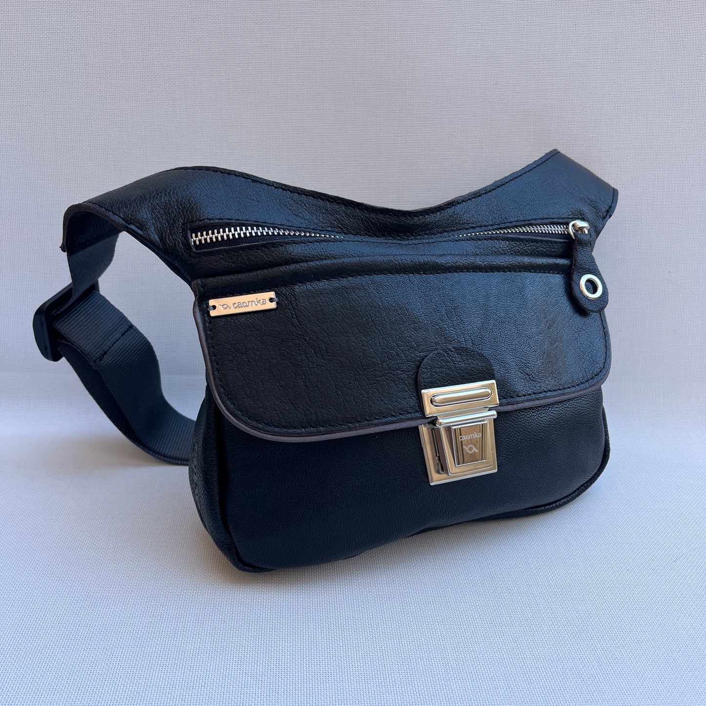Special Black & Gray · Piel natural BioCuir® · Pieza Exclusiva Núm. 13676
