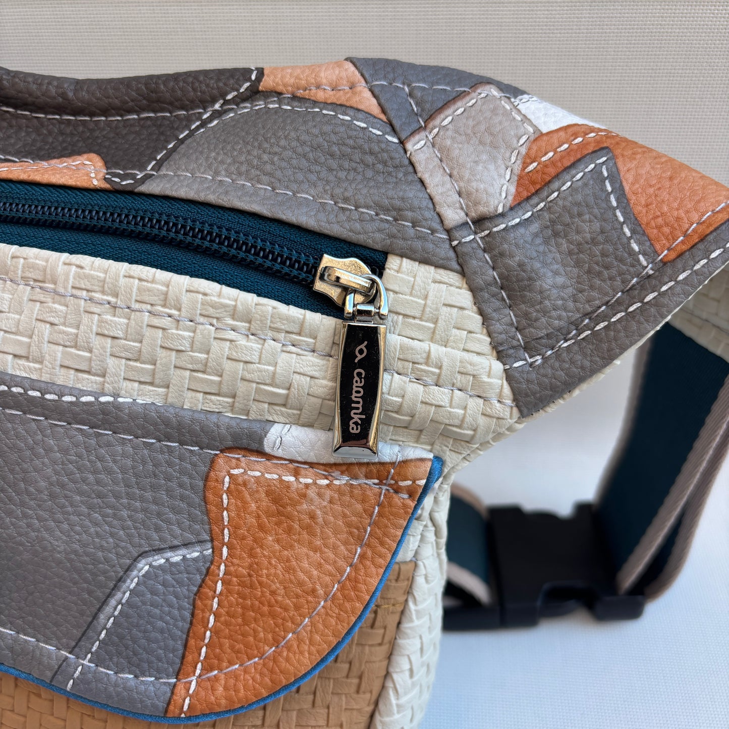 Riñonera "Elegant Patchwork Top" · Polipiel · Pieza Única Núm. 18469