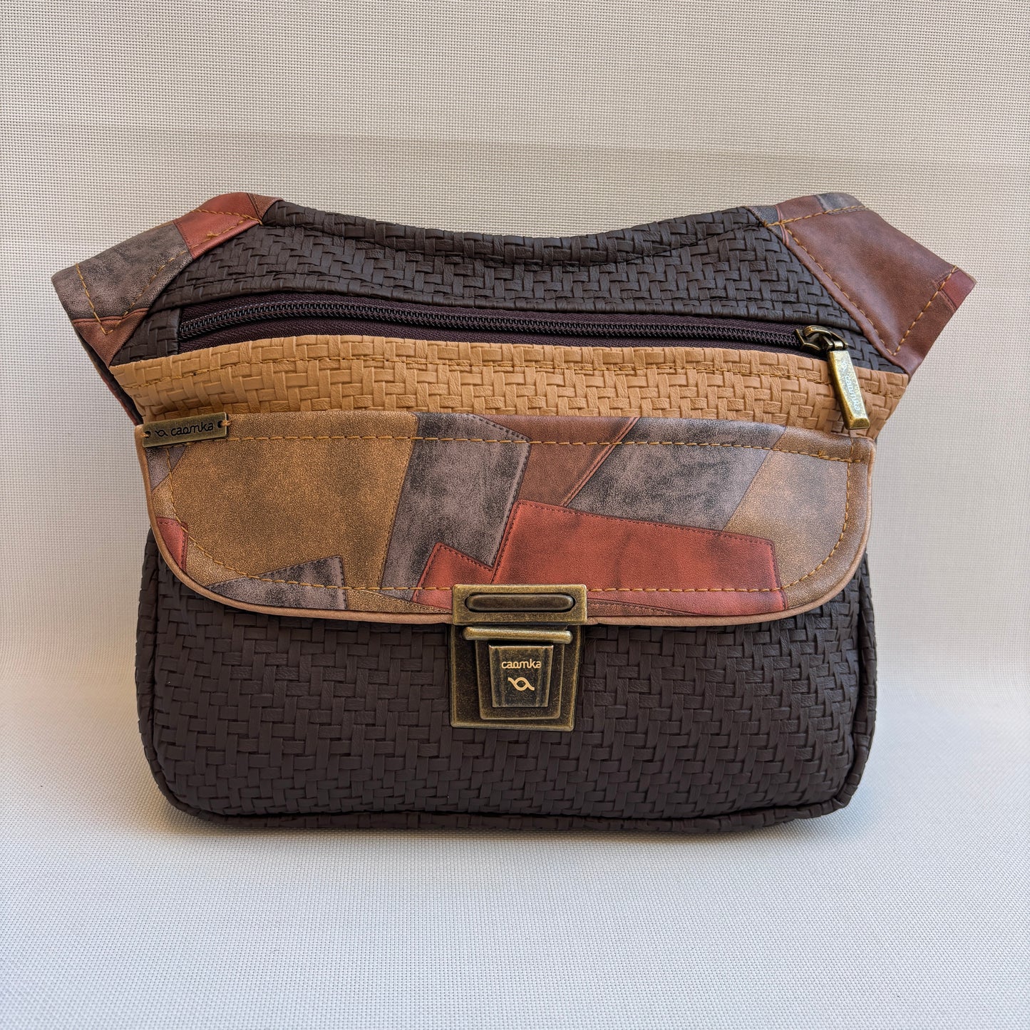 Riñonera "Elegant Patchwork Brown Top" · Polipiel · Pieza Única Núm. 18468