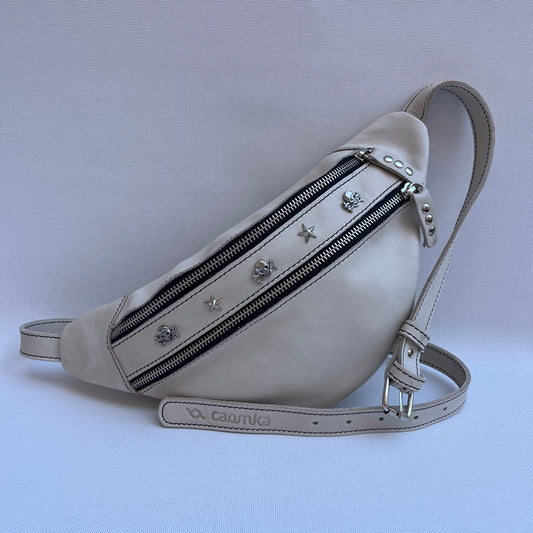 Premium Retro Chic Skulls & Stars · Piel - Cuero · Pieza Exclusiva Núm. 15315