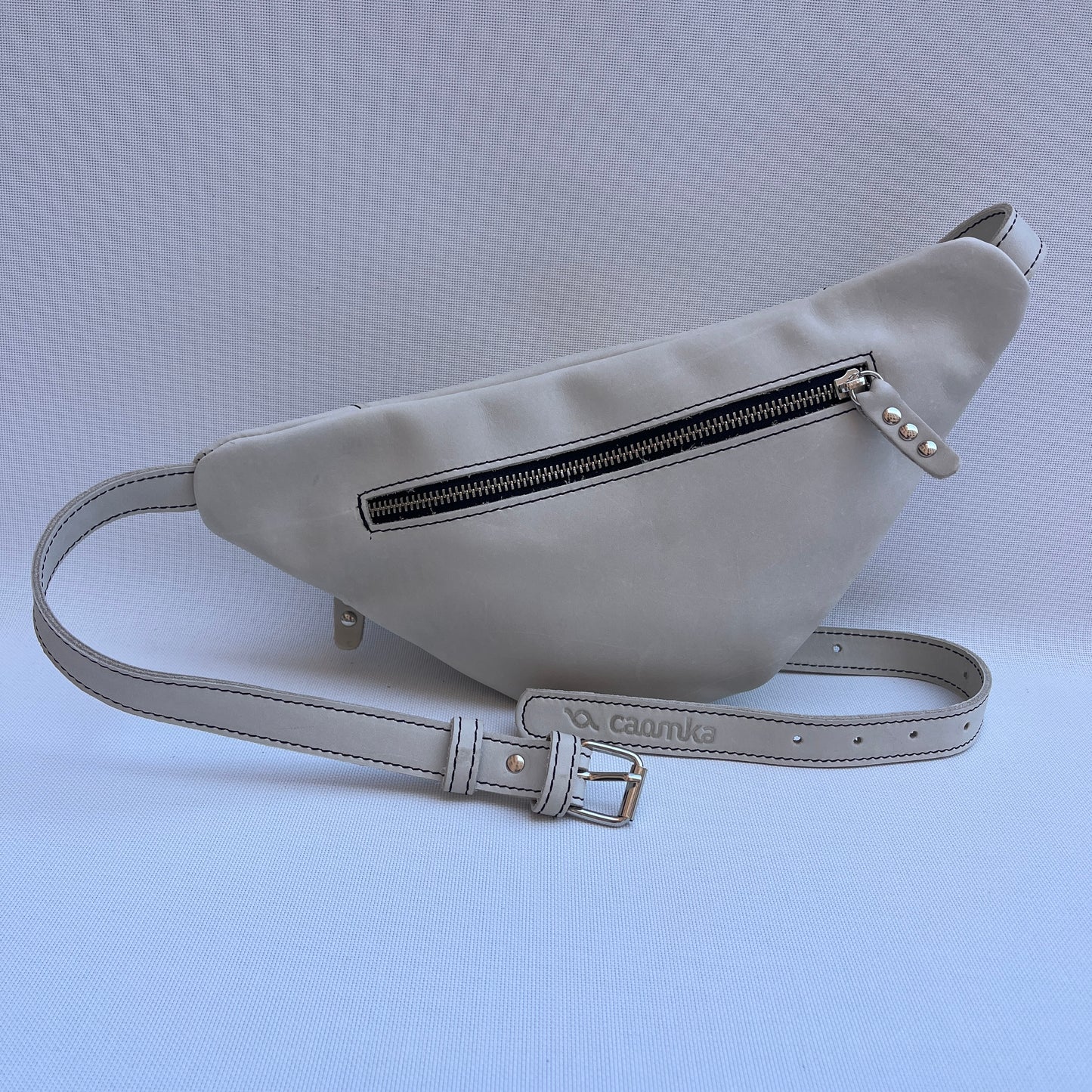 Premium Retro Chic Skulls & Stars · Piel - Cuero · Pieza Exclusiva Núm. 15315