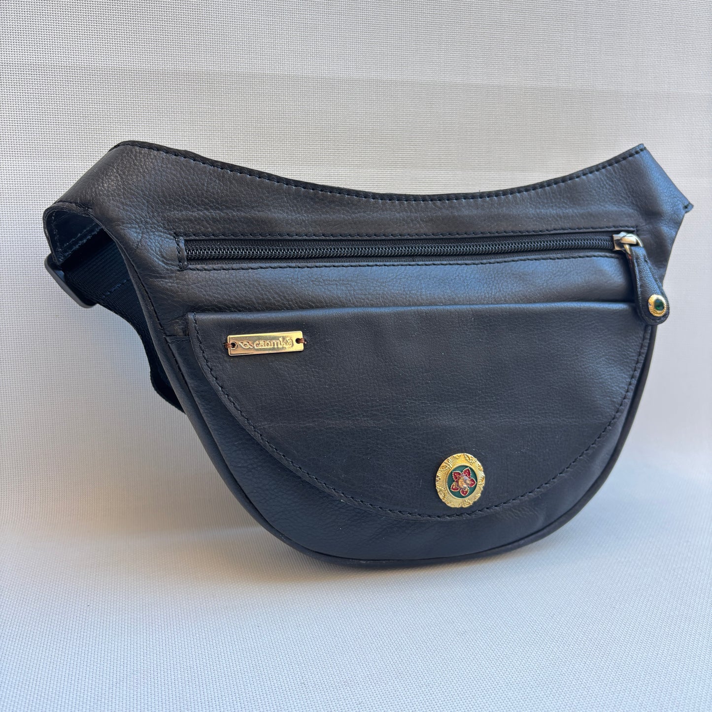 Riñonera Luna "Special Black Luxury" Old Gold · Piel · Pieza Exclusiva Núm. 18450