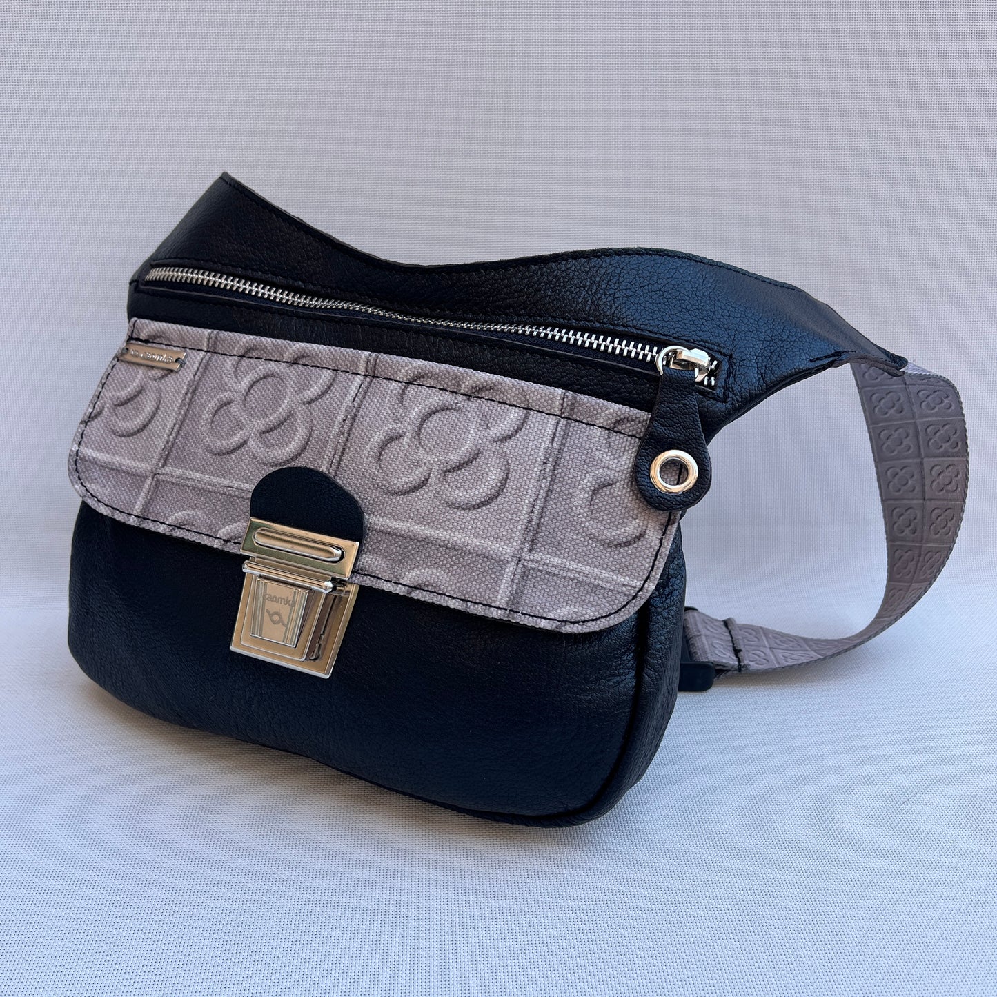 Special Black & Panot · Piel natural BioCuir® · Pieza Exclusiva Núm. 13712