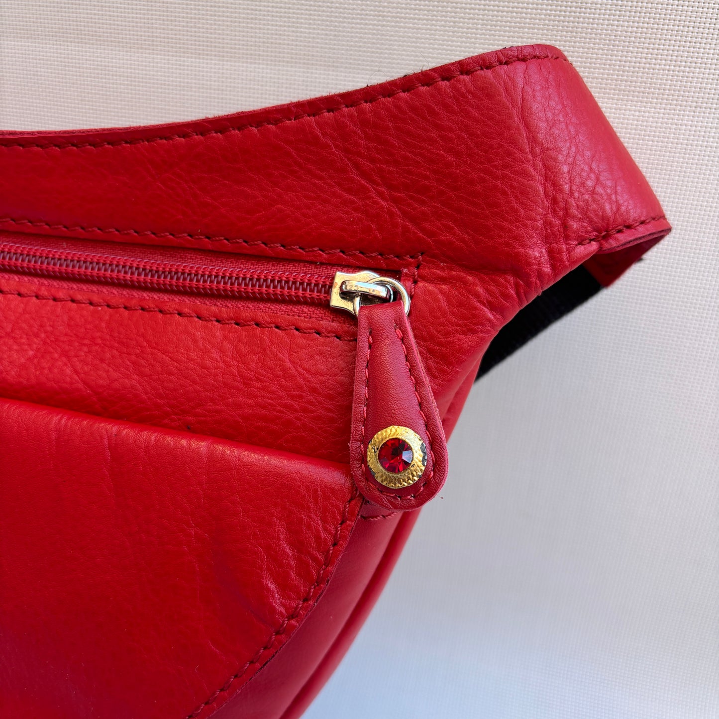 Riñonera Luna "Special Red Luxury" Silver· Piel · Pieza Exclusiva Núm. 18451