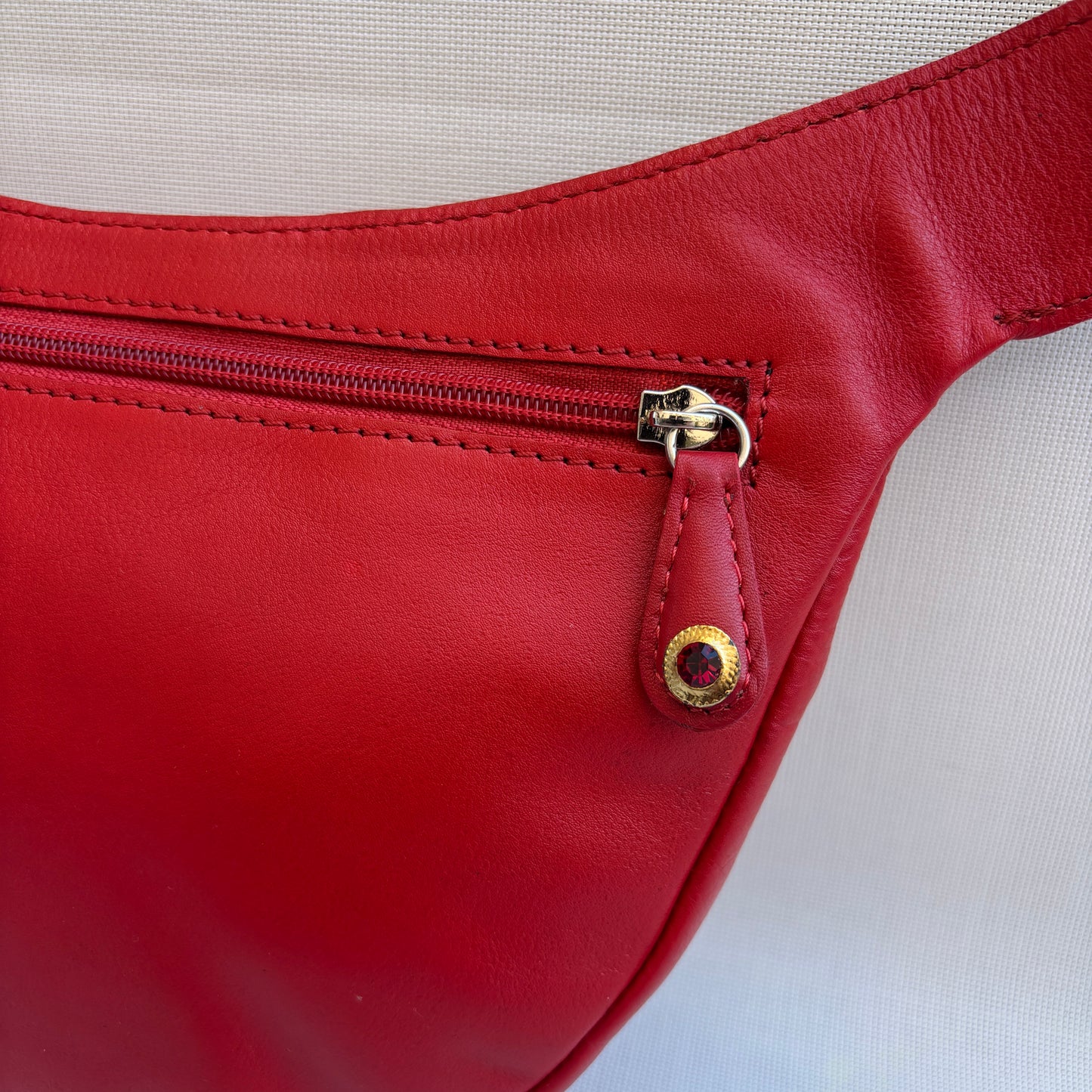 Riñonera Luna "Special Red Luxury" Silver· Piel · Pieza Exclusiva Núm. 18451