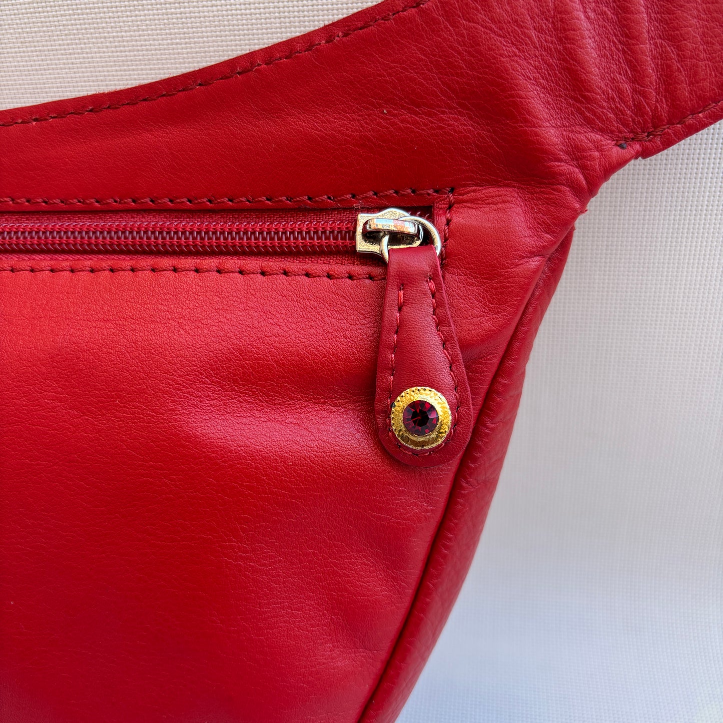 Riñonera Luna "Special Red Luxury Top" Silver · Piel · Pieza Única Núm. 18453