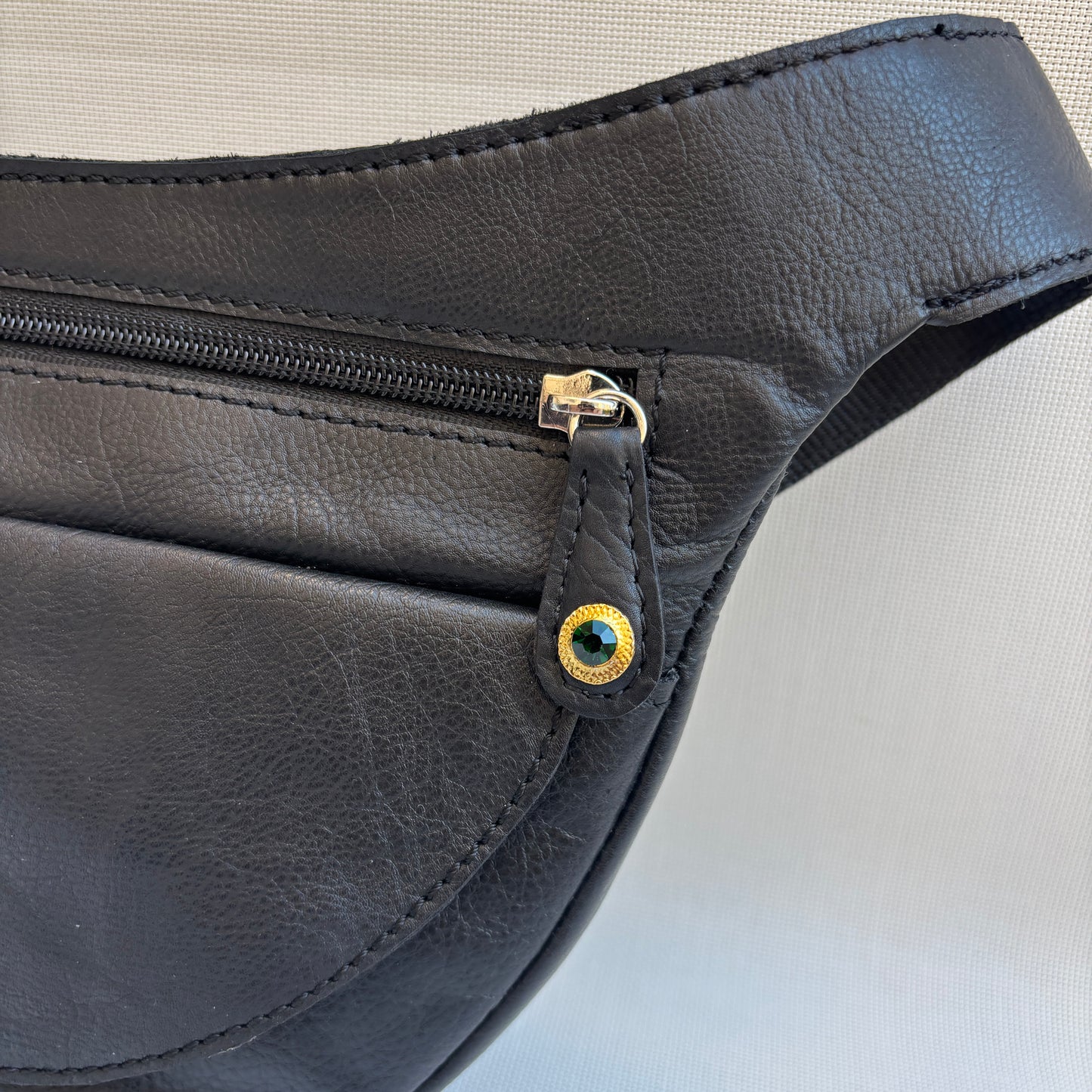 Riñonera Luna "Special Black Luxury" Silver · Piel · Pieza Exclusiva Núm. 18454