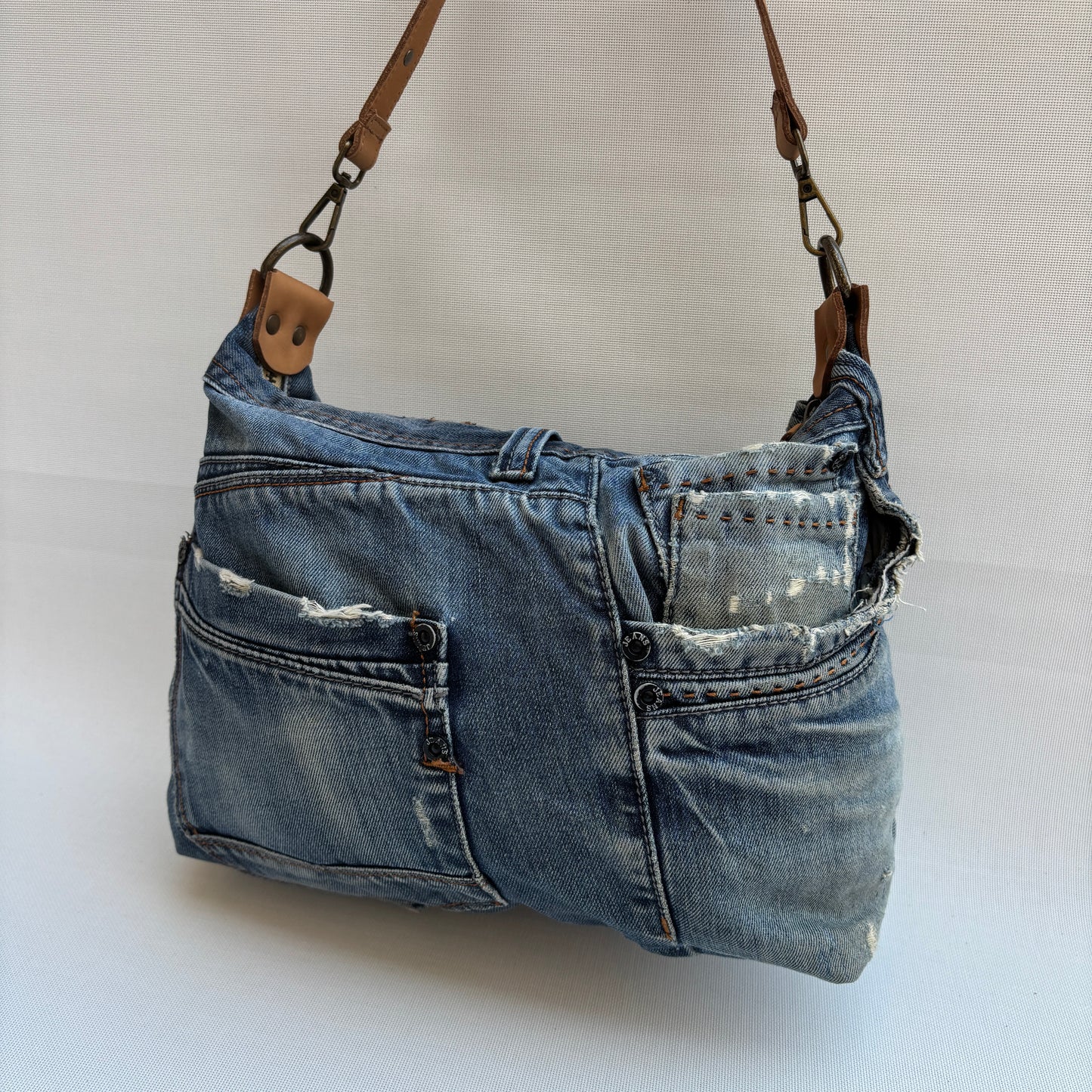 Bolso, bandolera vaquero · Multifunción · ♻️ Jeans Recycled ♻️ · Pieza Única Núm. 17882