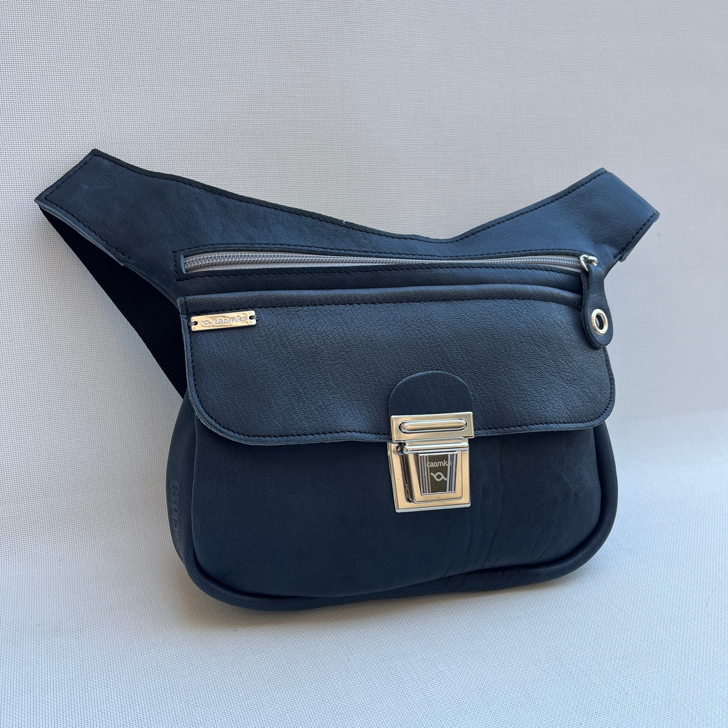 Special Dark Blue · Piel natural BioCuir® · Pieza Exclusiva Núm. 13696