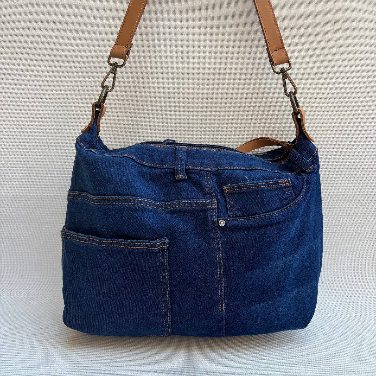 Bolso, bandolera vaquero · Multifunción · ♻️ Jeans Recycled ♻️ · Pieza Única Núm. 17848