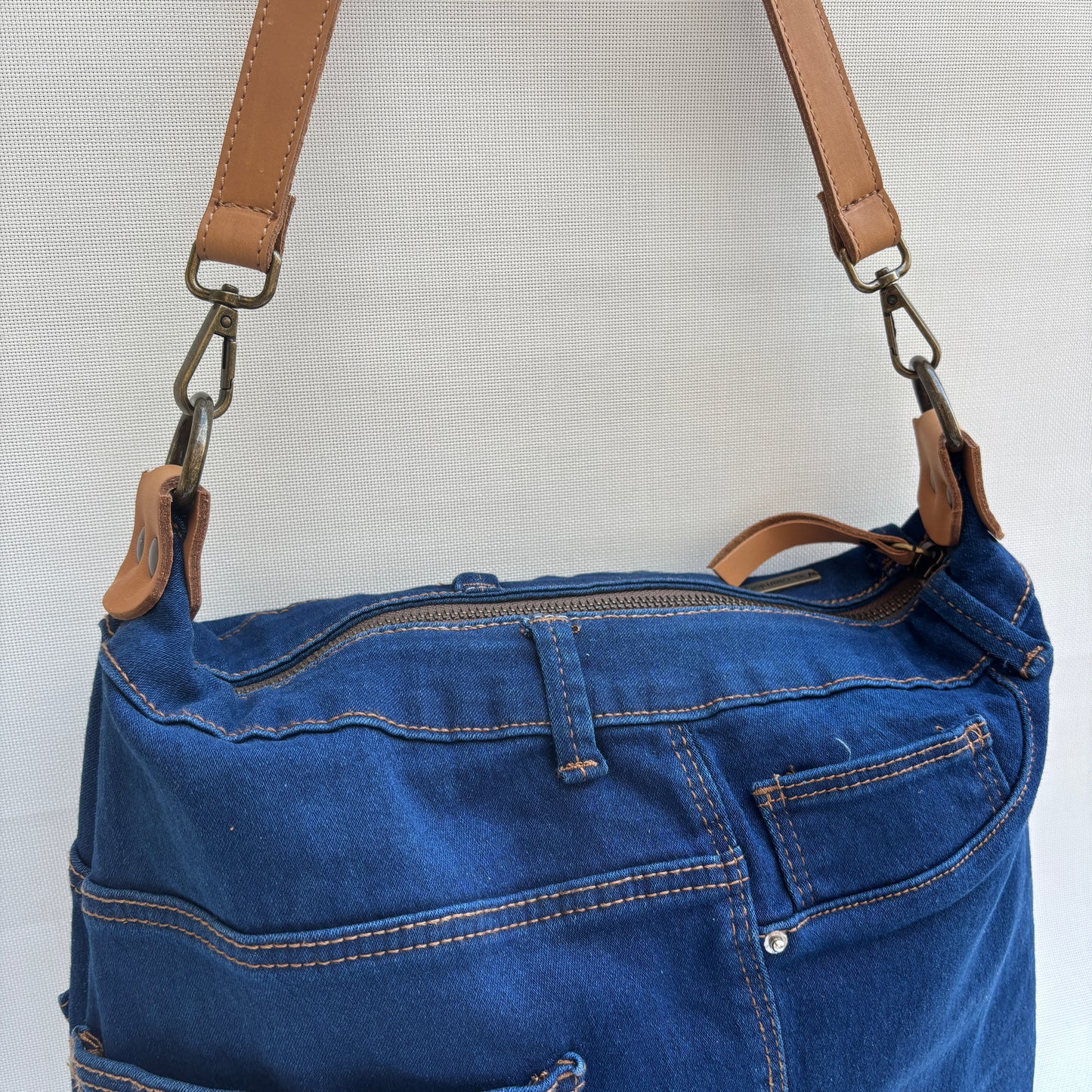 Bolso, bandolera vaquero · Multifunción · ♻️ Jeans Recycled ♻️ · Pieza Única Núm. 17848
