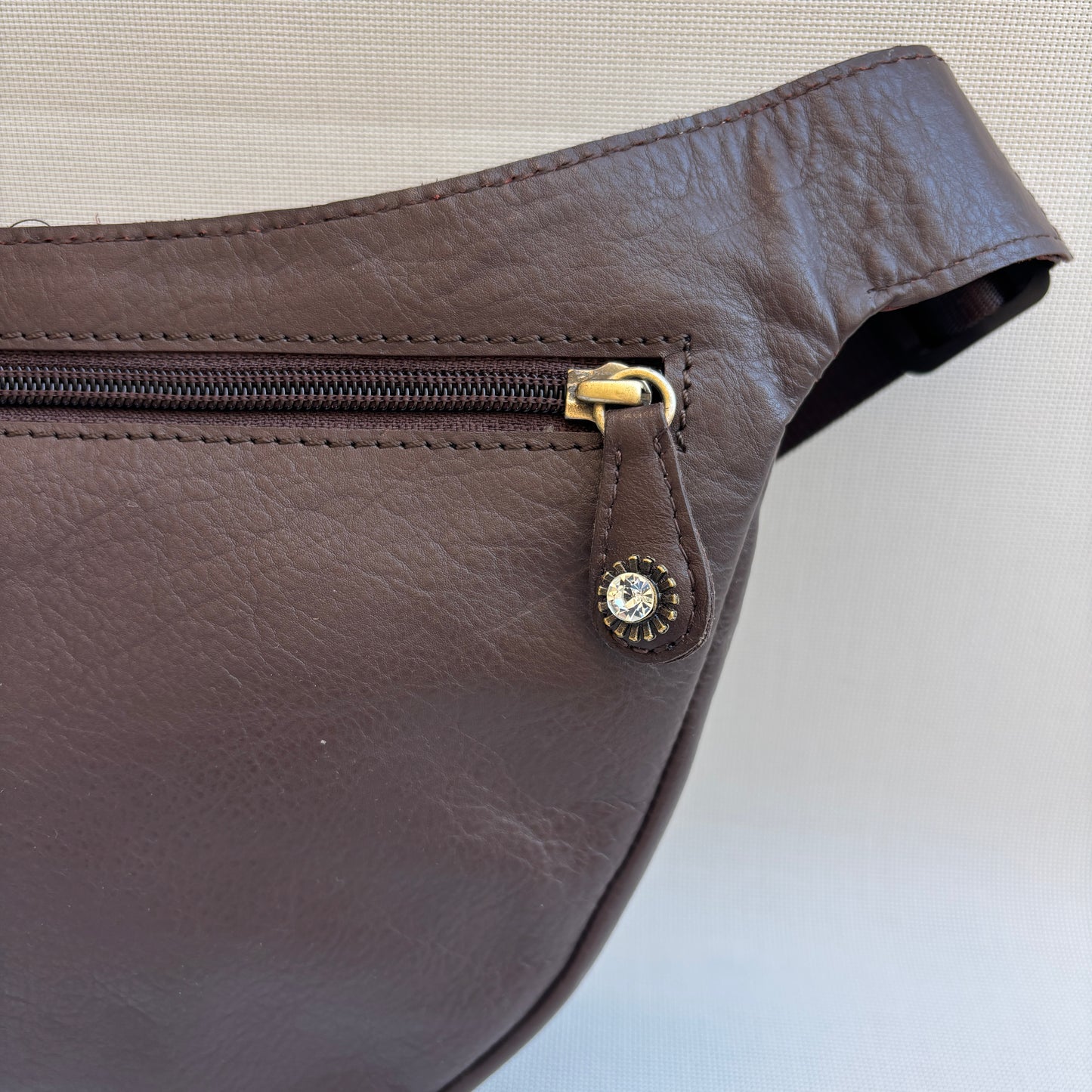 Riñonera Luna "Special Brown Luxury" Old Gold · Piel · Pieza Exclusiva Núm. 18460