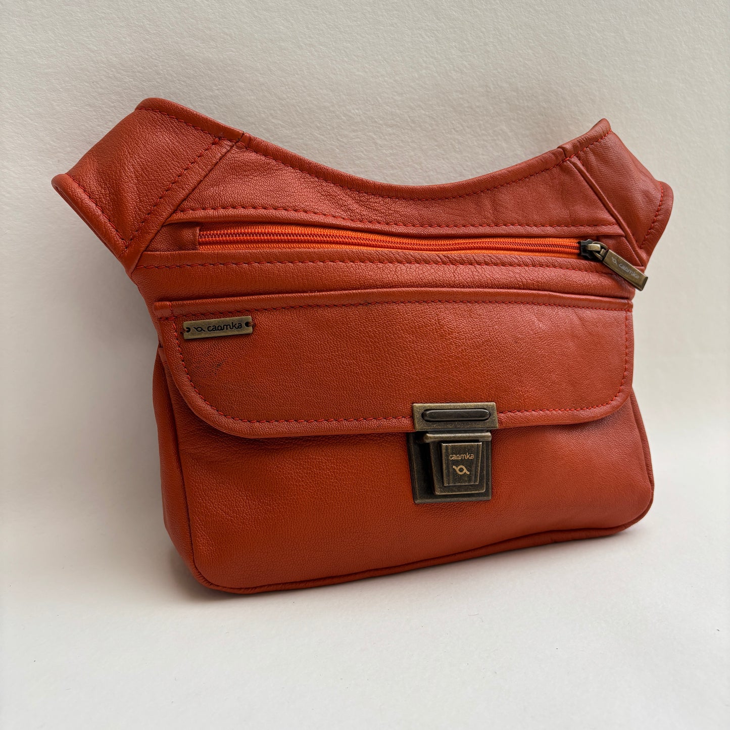 (-20% TARA) Riñonera "Special Pumpkin Top” + Bolsillo trasero · Piel · Pieza Única Núm. 19430