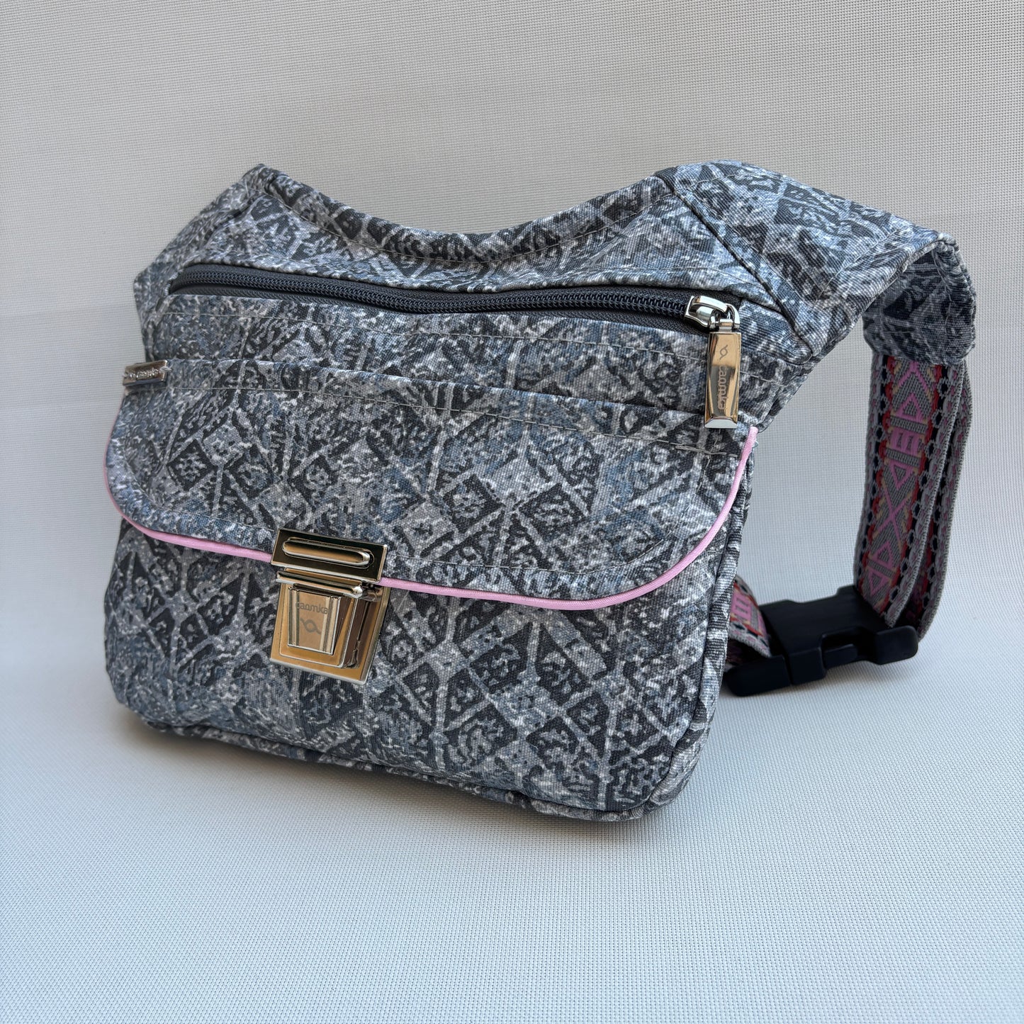 Riñonera "Elegant Vintage Top" + Bolsillo trasero · Impermeable · Pieza Única Núm. 17879