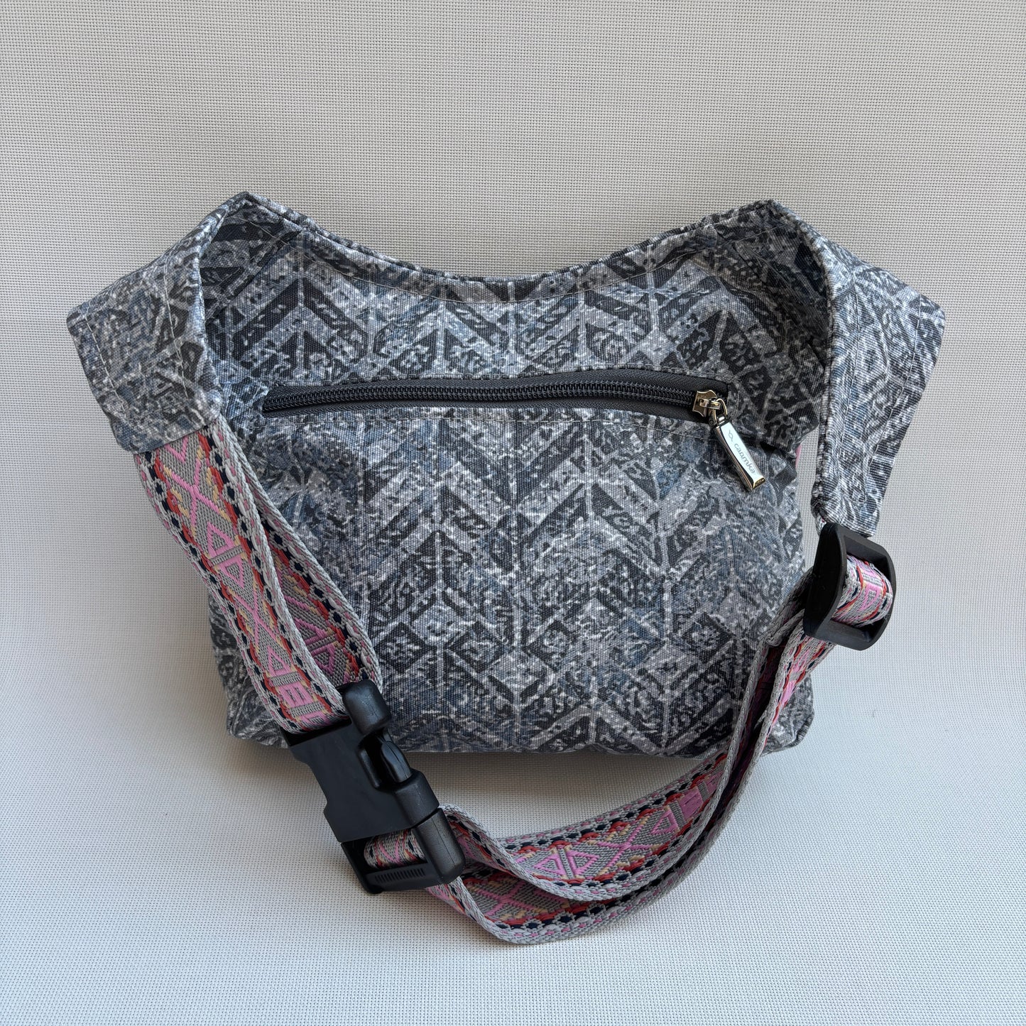 Riñonera "Elegant Vintage Top" + Bolsillo trasero · Impermeable · Pieza Única Núm. 17879
