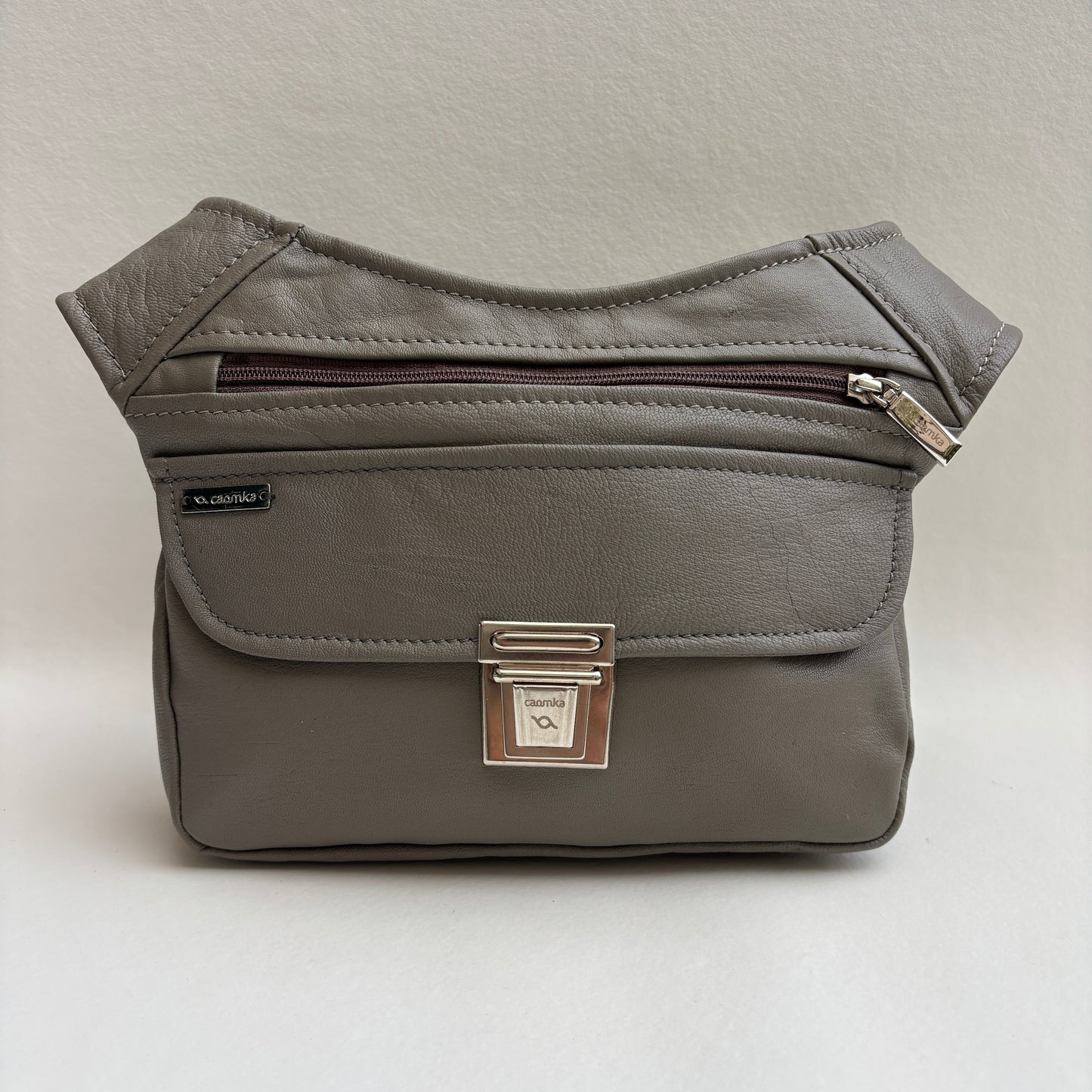 Riñonera "Special Grey Top” + Bolsillo trasero · Piel · Pieza Única Núm. 19429
