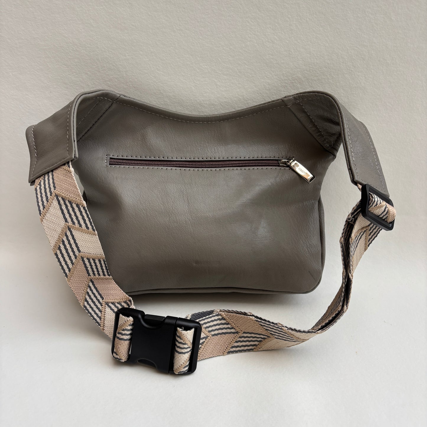 Riñonera "Special Grey Top” + Bolsillo trasero · Piel · Pieza Única Núm. 19429