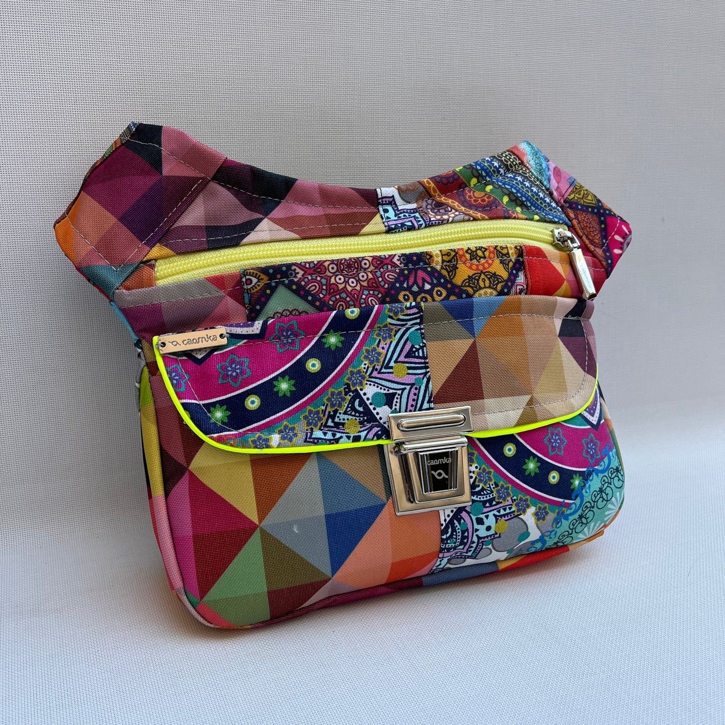 Special Colors Etnical + Back pocket · Waterproof · Unique Piece No. 13117