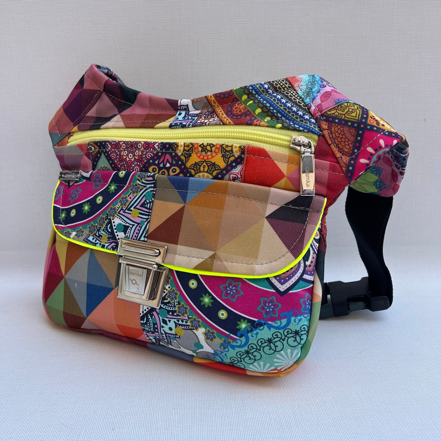 Special Colors Etnical + Back pocket · Waterproof · Unique Piece No. 13117