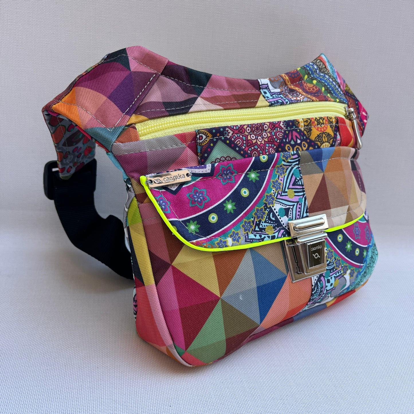 Special Colors Etnical + Back pocket · Waterproof · Unique Piece No. 13117
