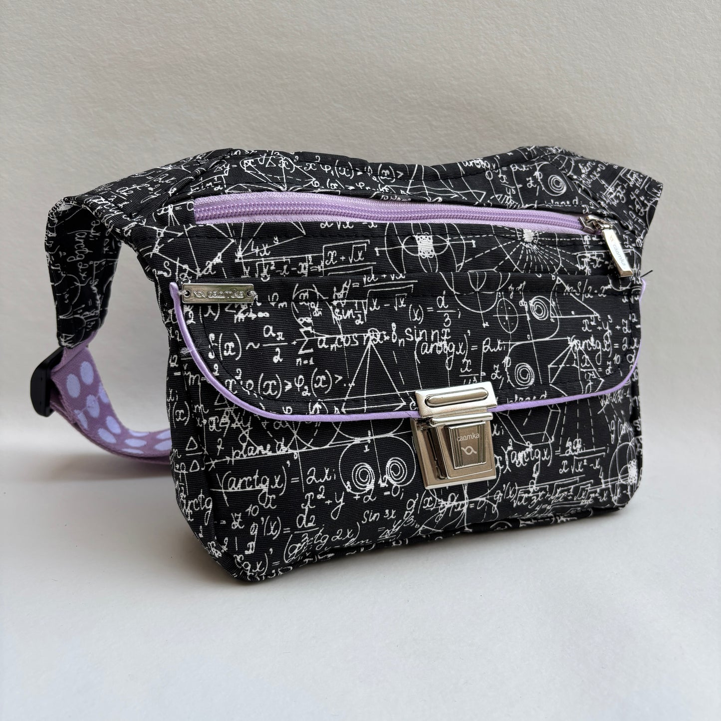 Riñonera "Special Einstein Fantasy Top" · Impermeable + Bolsillo trasero extra · Pieza Única Núm. 19449