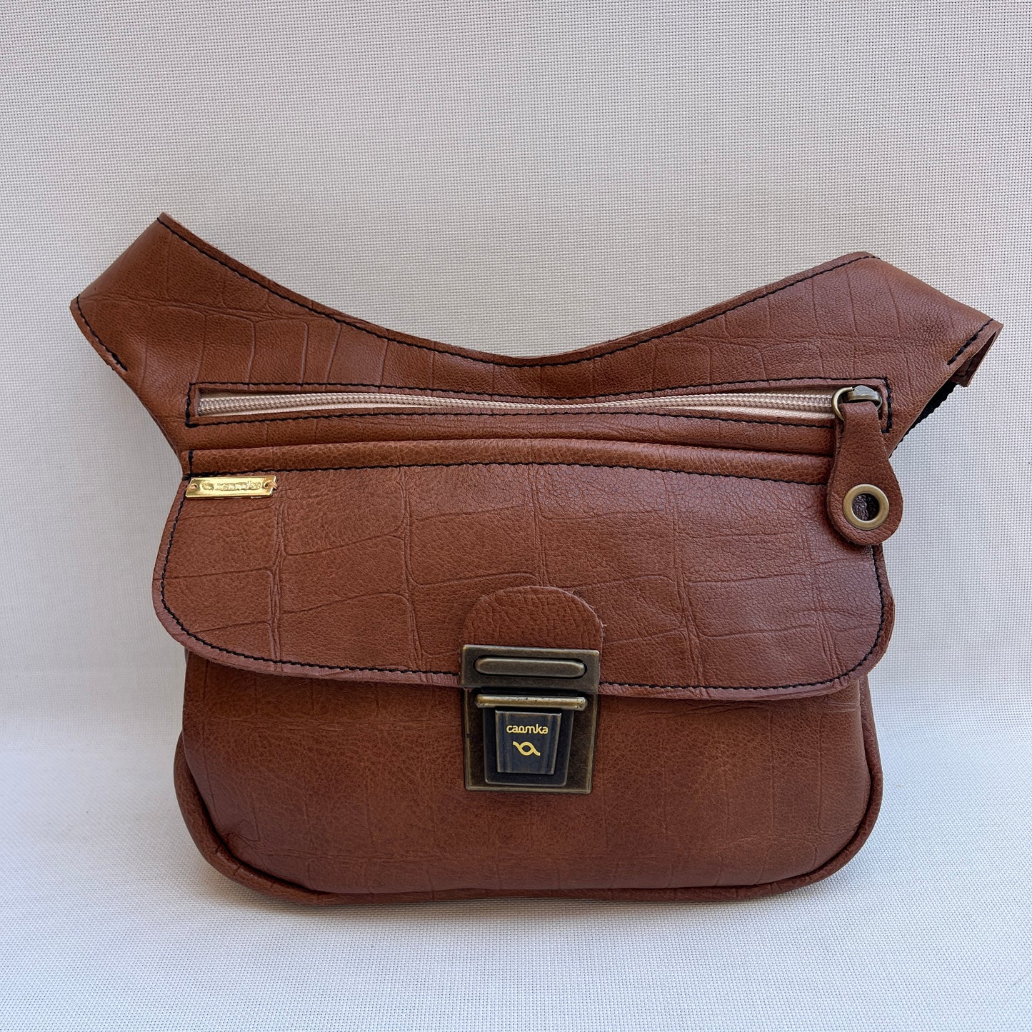 Special Brown Embossed · Piel natural BioCuir® · Pieza Única Núm. 13781
