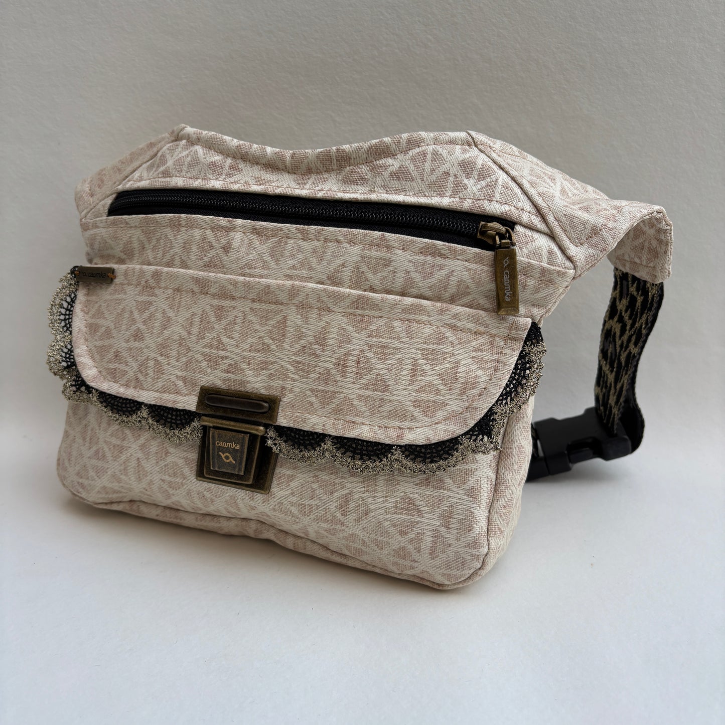 Riñonera "Special Geometric Top" · Impermeable + Bolsillo trasero extra · Pieza Única Núm. 19448