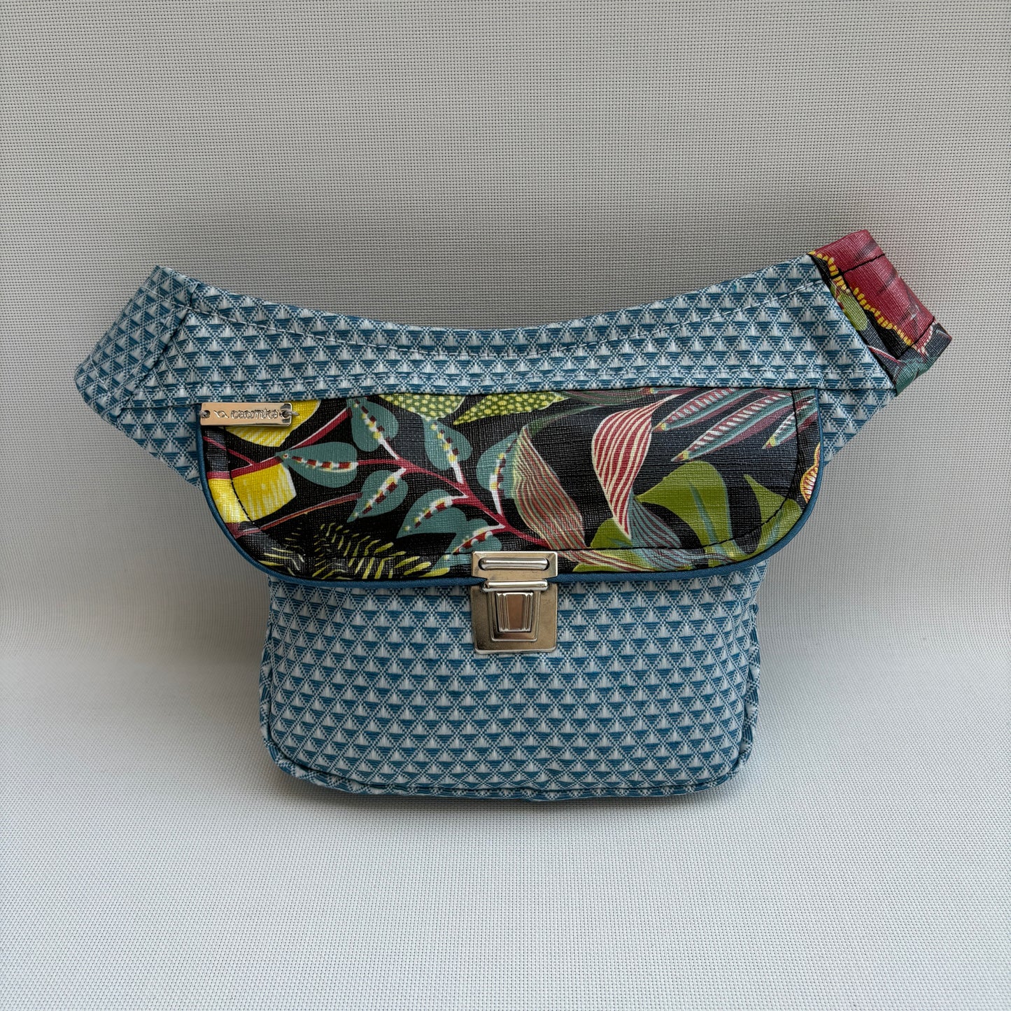 Mini Special Sky Blue · Impermeable · Pieza Única Núm. 16352