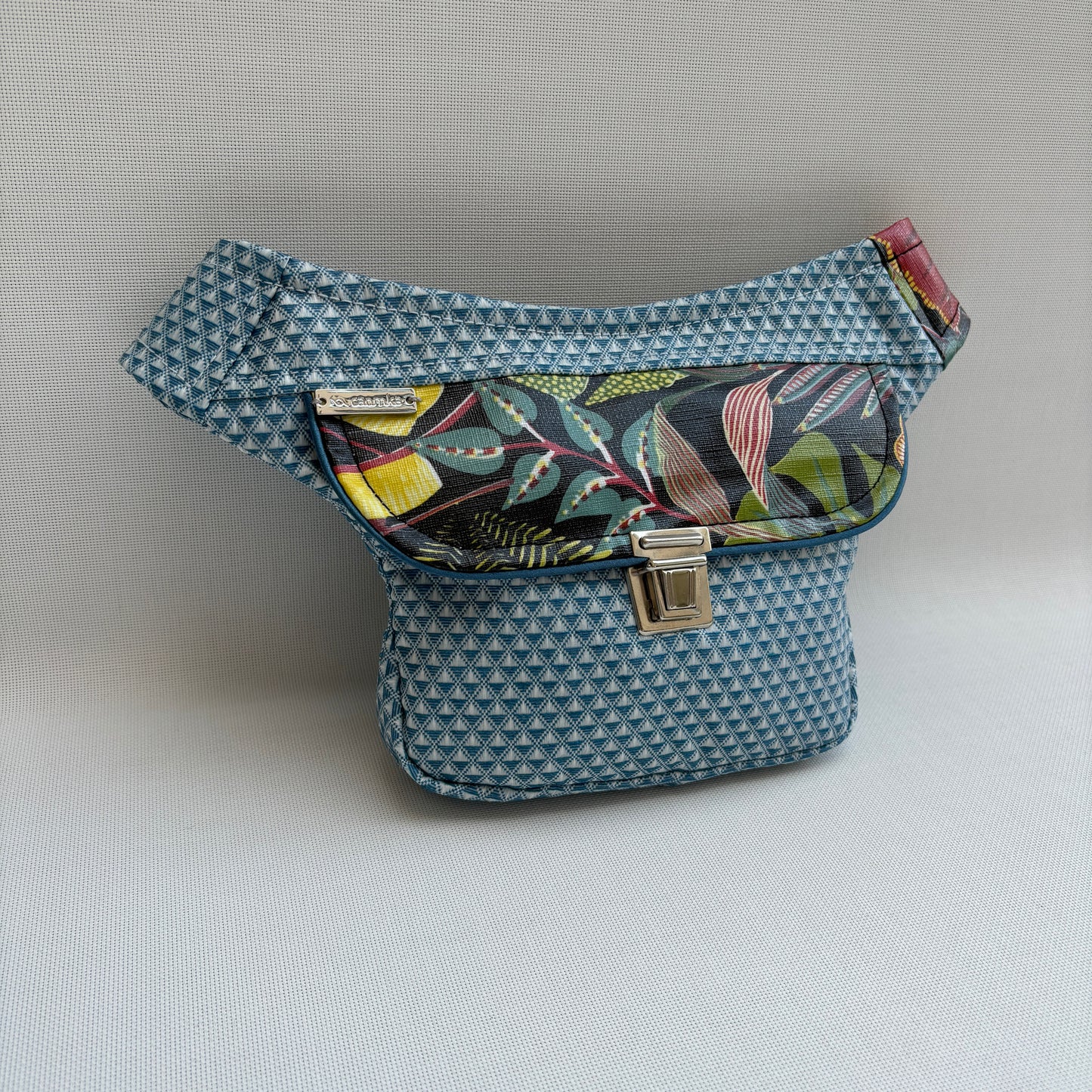 Mini Special Sky Blue · Impermeable · Pieza Única Núm. 16352