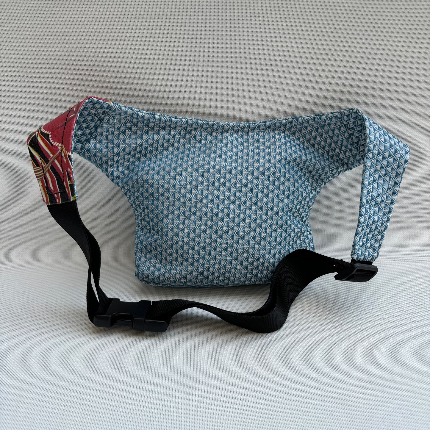 Mini Special Sky Blue · Impermeable · Pieza Única Núm. 16352