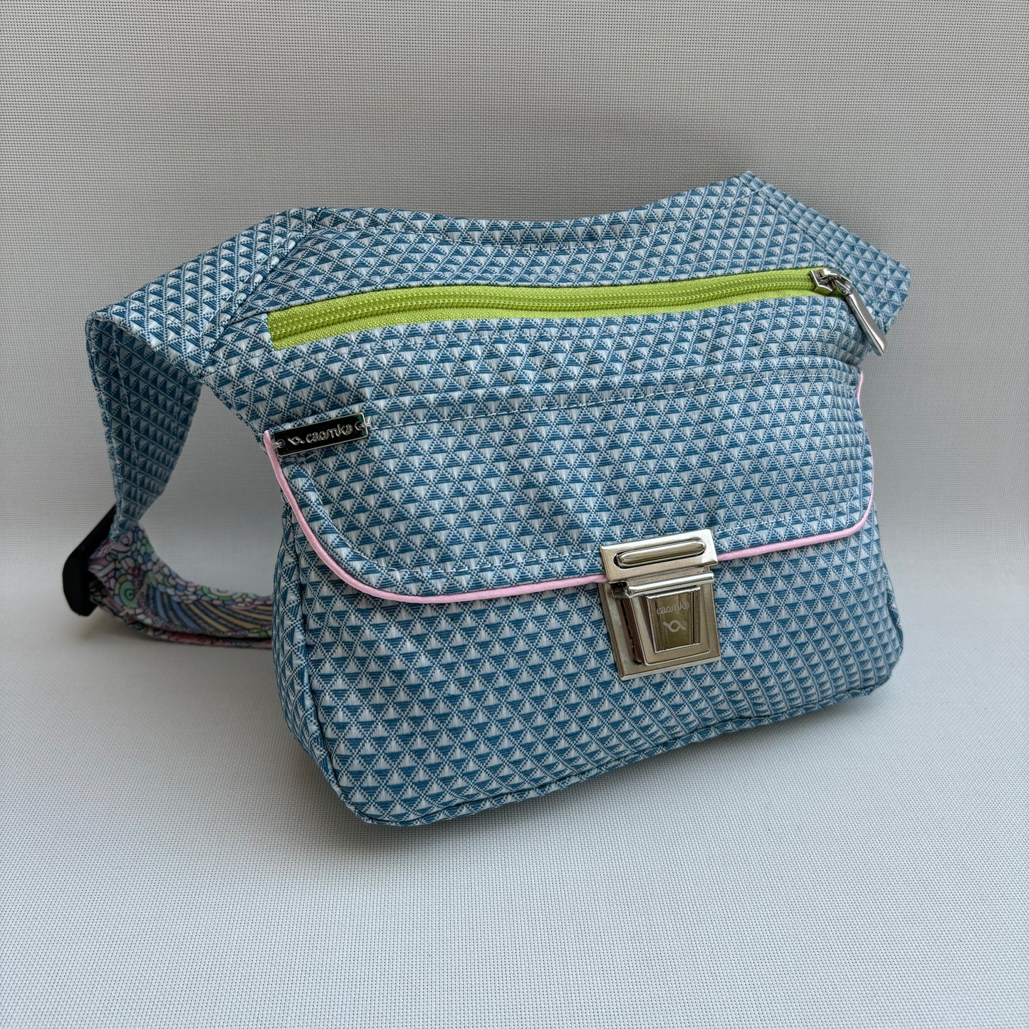 Special Sky Blue Top · Impermeable · Pieza Única Núm. 16238