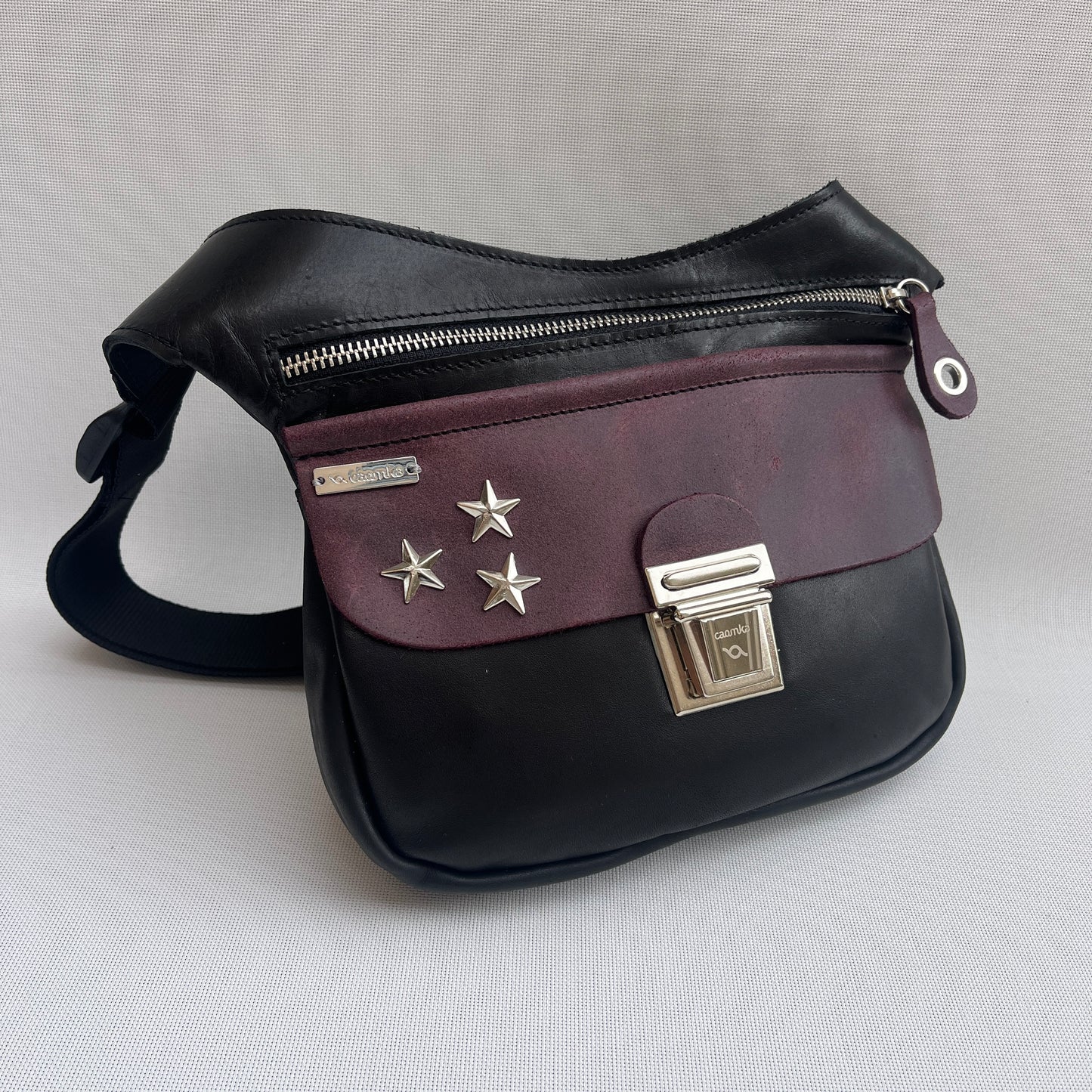 Premium Black Stars Constrast · Piel - Cuero · Pieza Exclusiva Núm. 15395