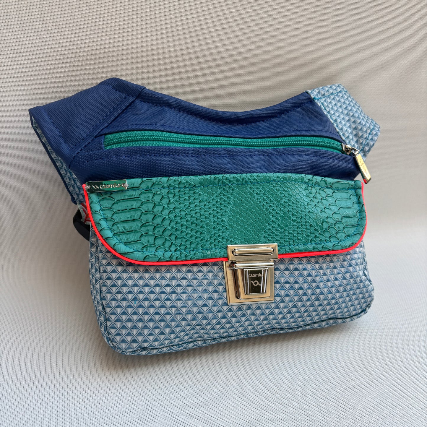 Riñonera "Special Crazy Gemma Top" + Bolsillo trasero · Impermeable · Pieza Única Núm. 17873