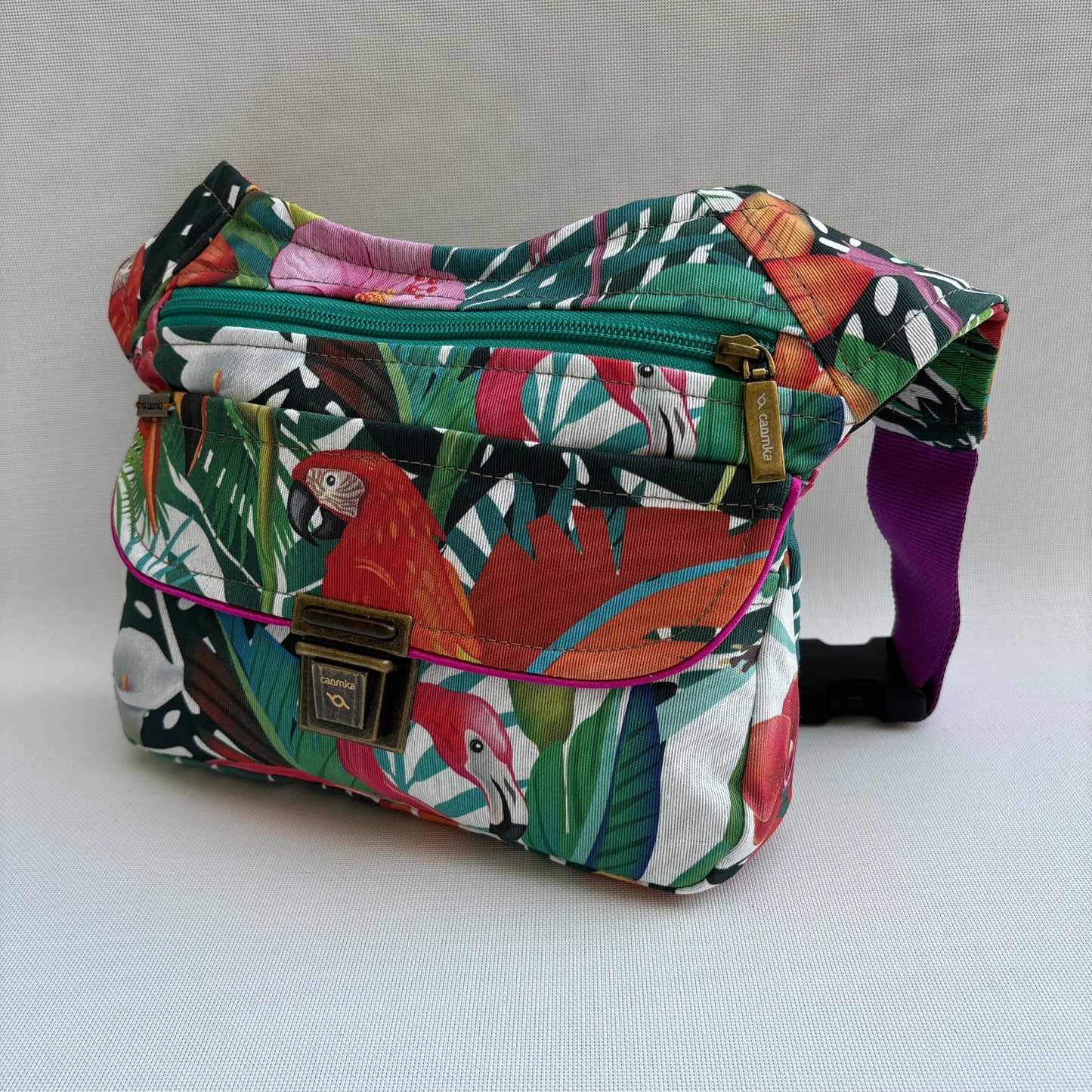 Special Parrot + Bolsillo trasero · Impermeable · Pieza Única Núm. 16283