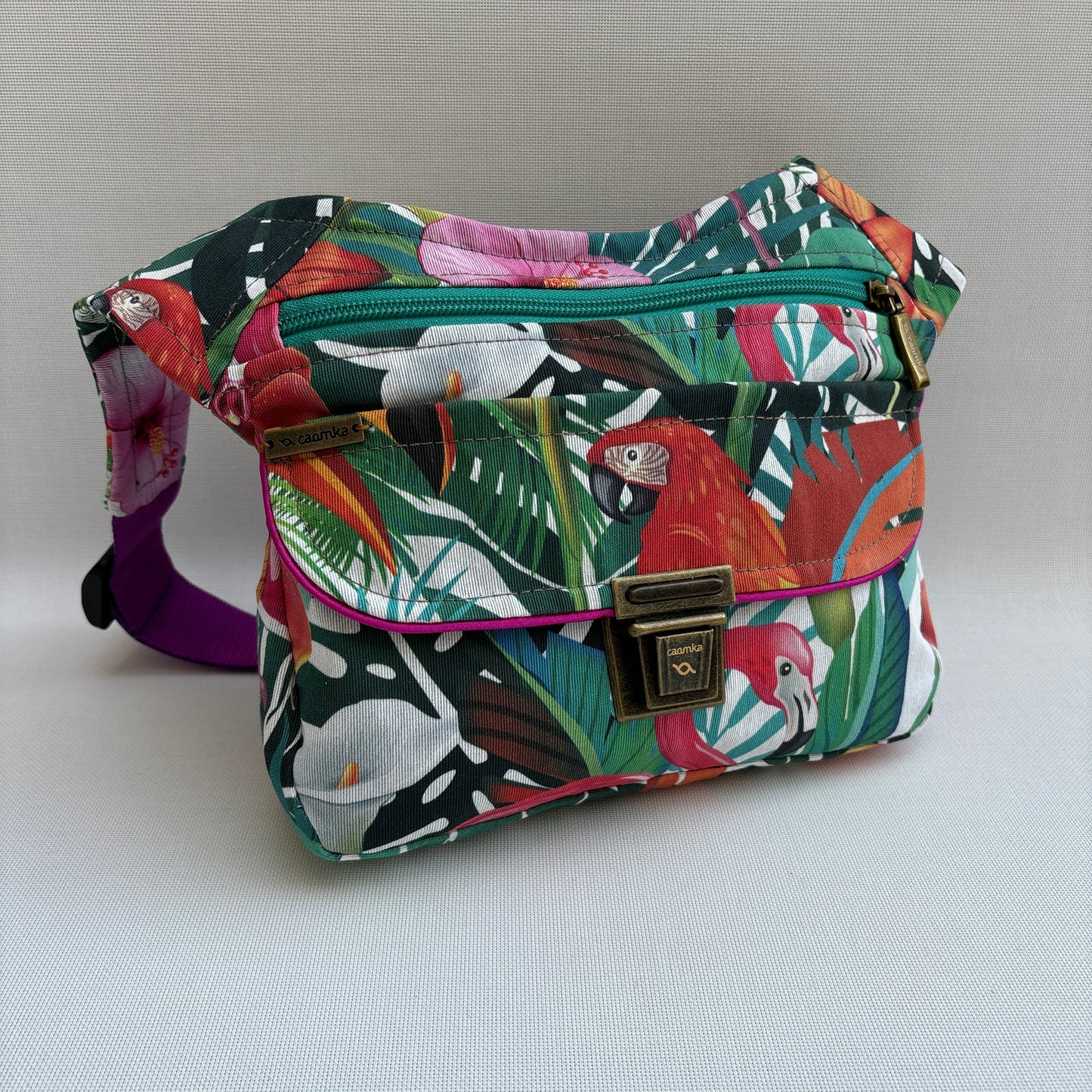 Special Parrot + Bolsillo trasero · Impermeable · Pieza Única Núm. 16283