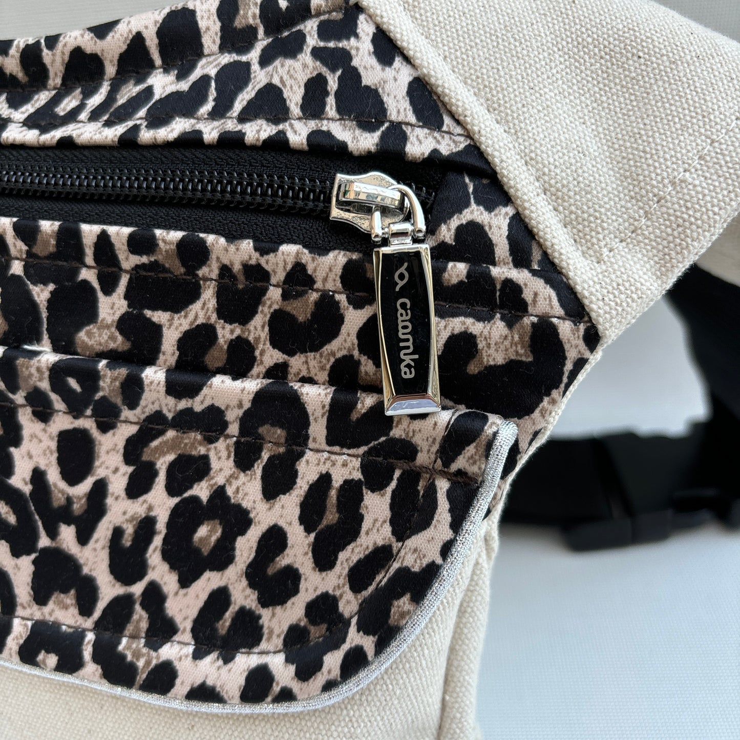 Special Animal Print + Bolsillo trasero · Pieza Única Núm. 16250