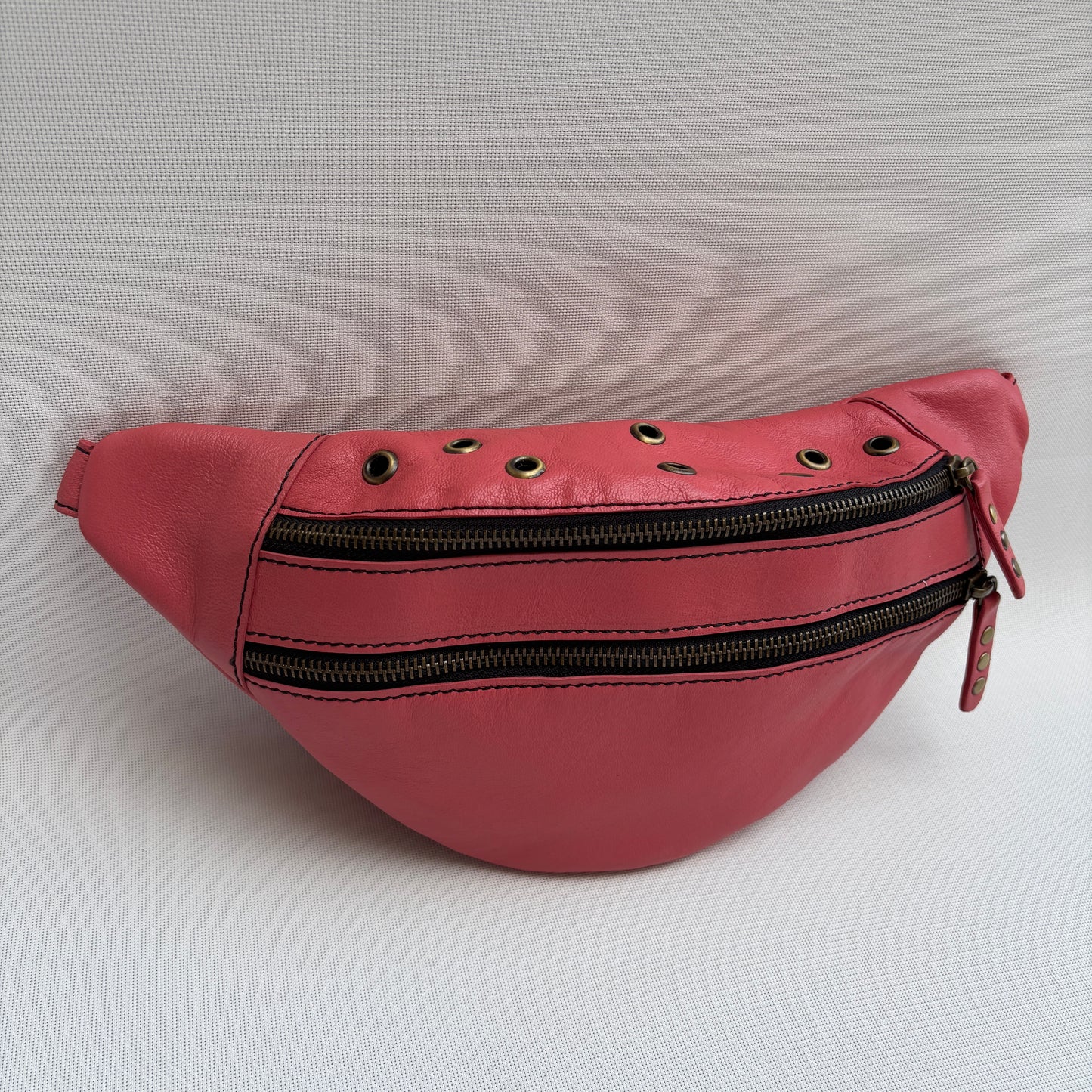 Riñonera "Special Premium RetroChic Coral" · Piel · Pieza Exclusiva Núm. 17840