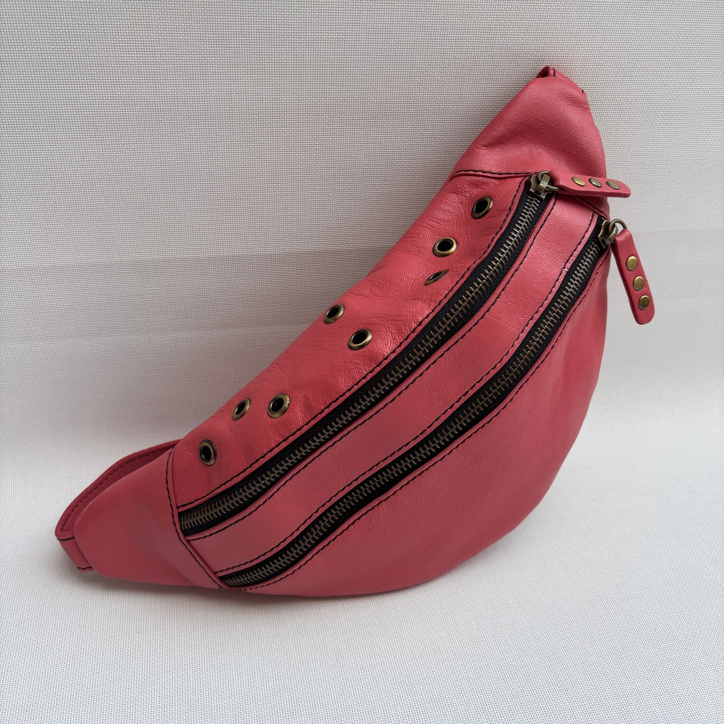 Riñonera "Special Premium RetroChic Coral" · Piel · Pieza Exclusiva Núm. 17840