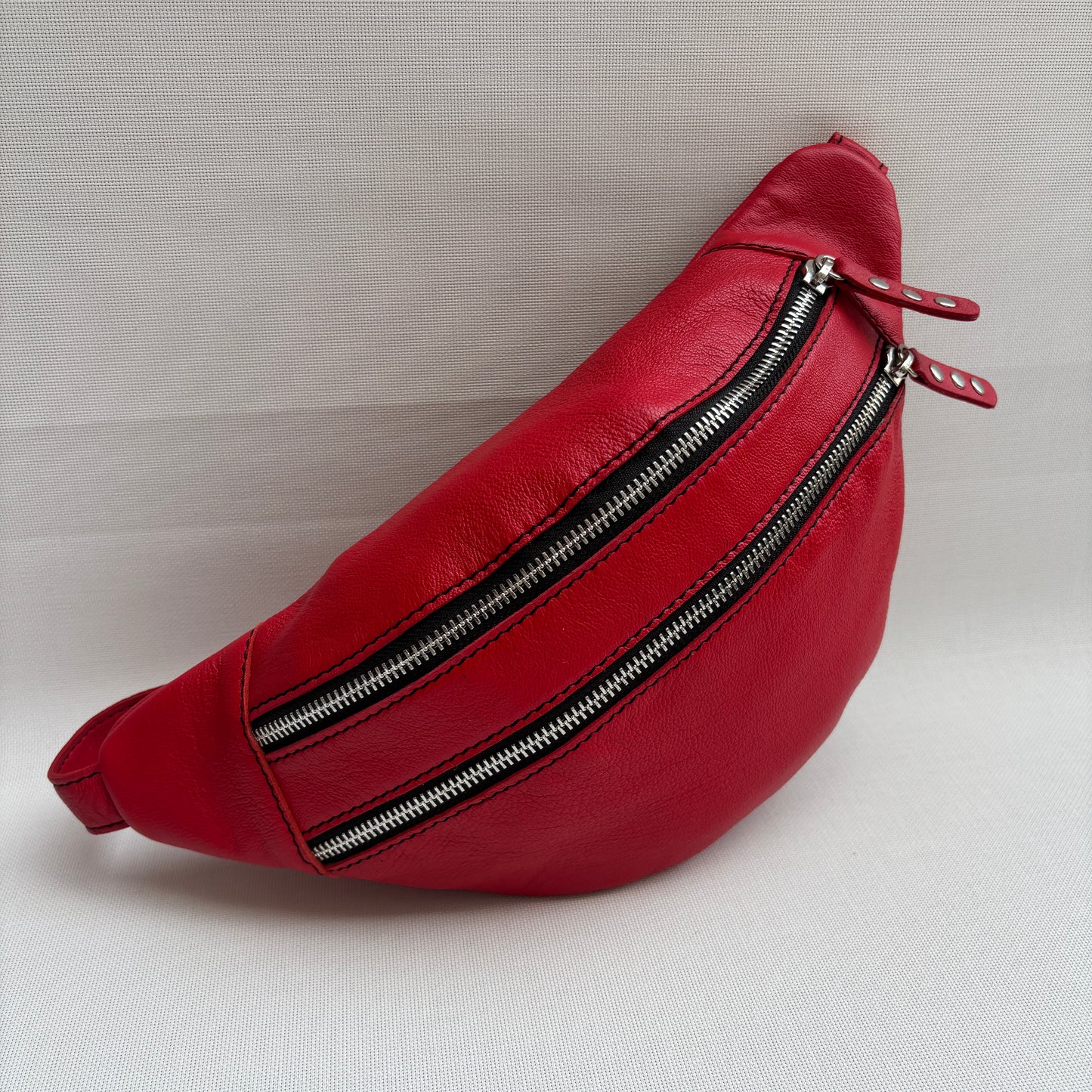 Premium Retro Chic Green BioCuir® Natural Leather Exclusive Piece No. 12639