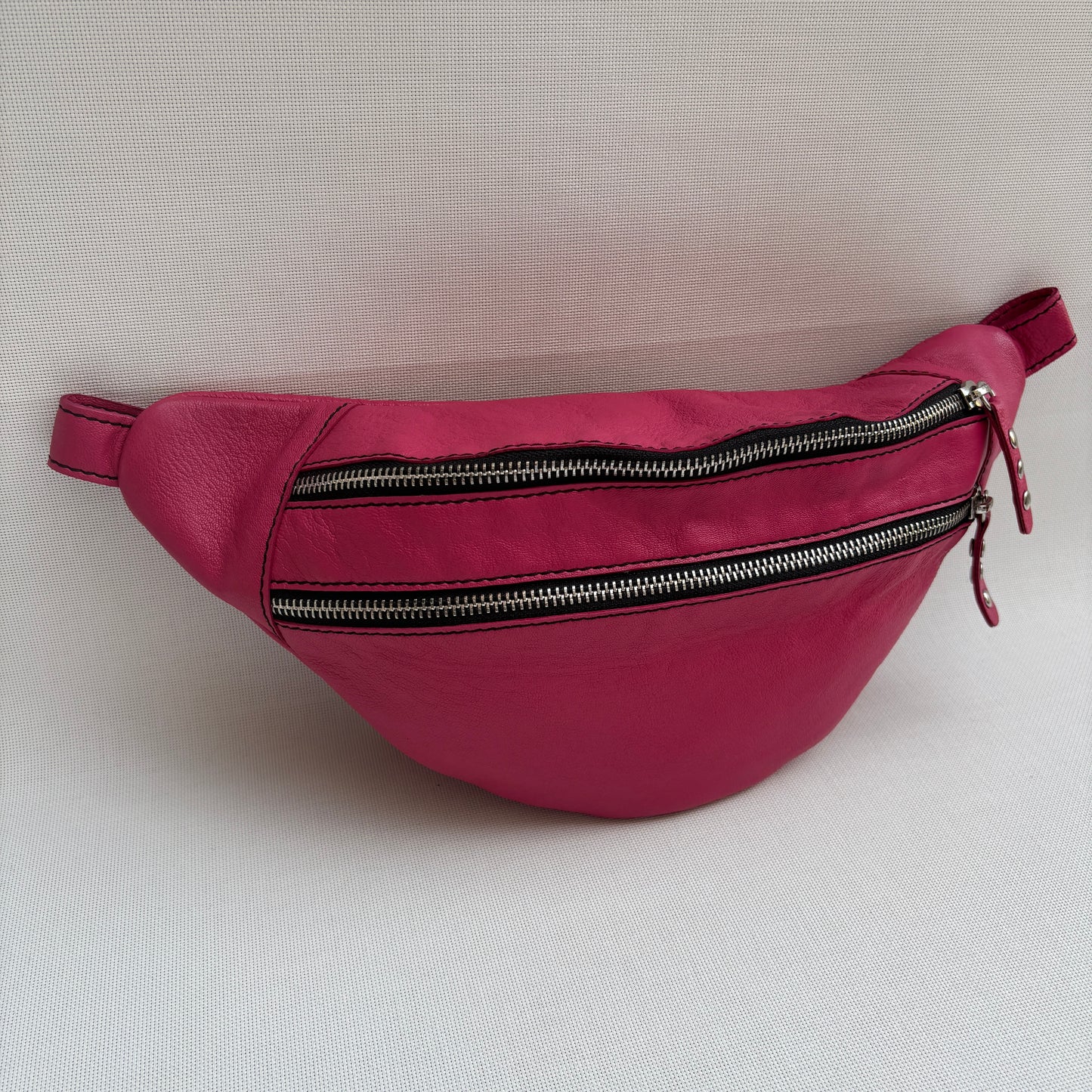 Premium Retro Chic Green BioCuir® Natural Leather Exclusive Piece No. 12639