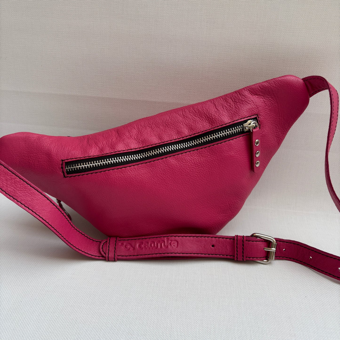 Premium Retro Chic Green BioCuir® Natural Leather Exclusive Piece No. 12639