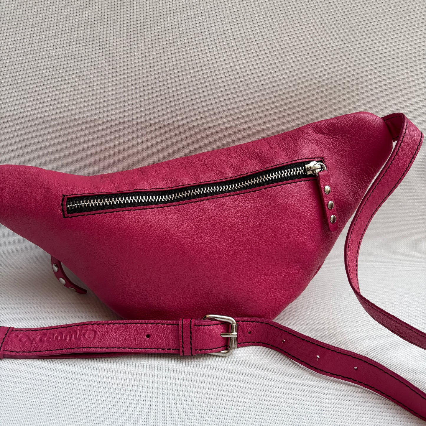 Premium Retro Chic Green BioCuir® Natural Leather Exclusive Piece No. 12639